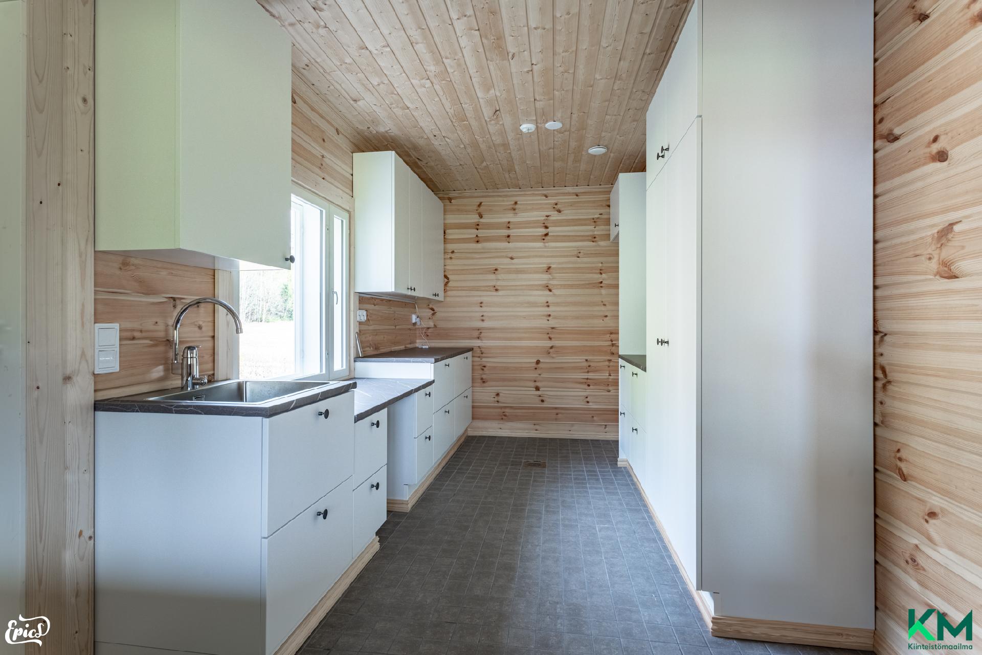 Siurontie 279/70, Sasi, Hämeenkyrö