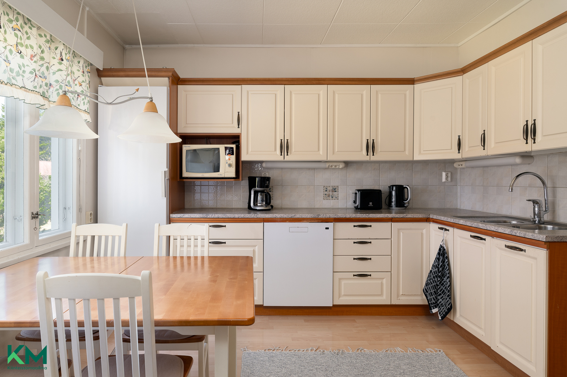 Karjukoskentie 6, Keskusta, Kuhmoinen