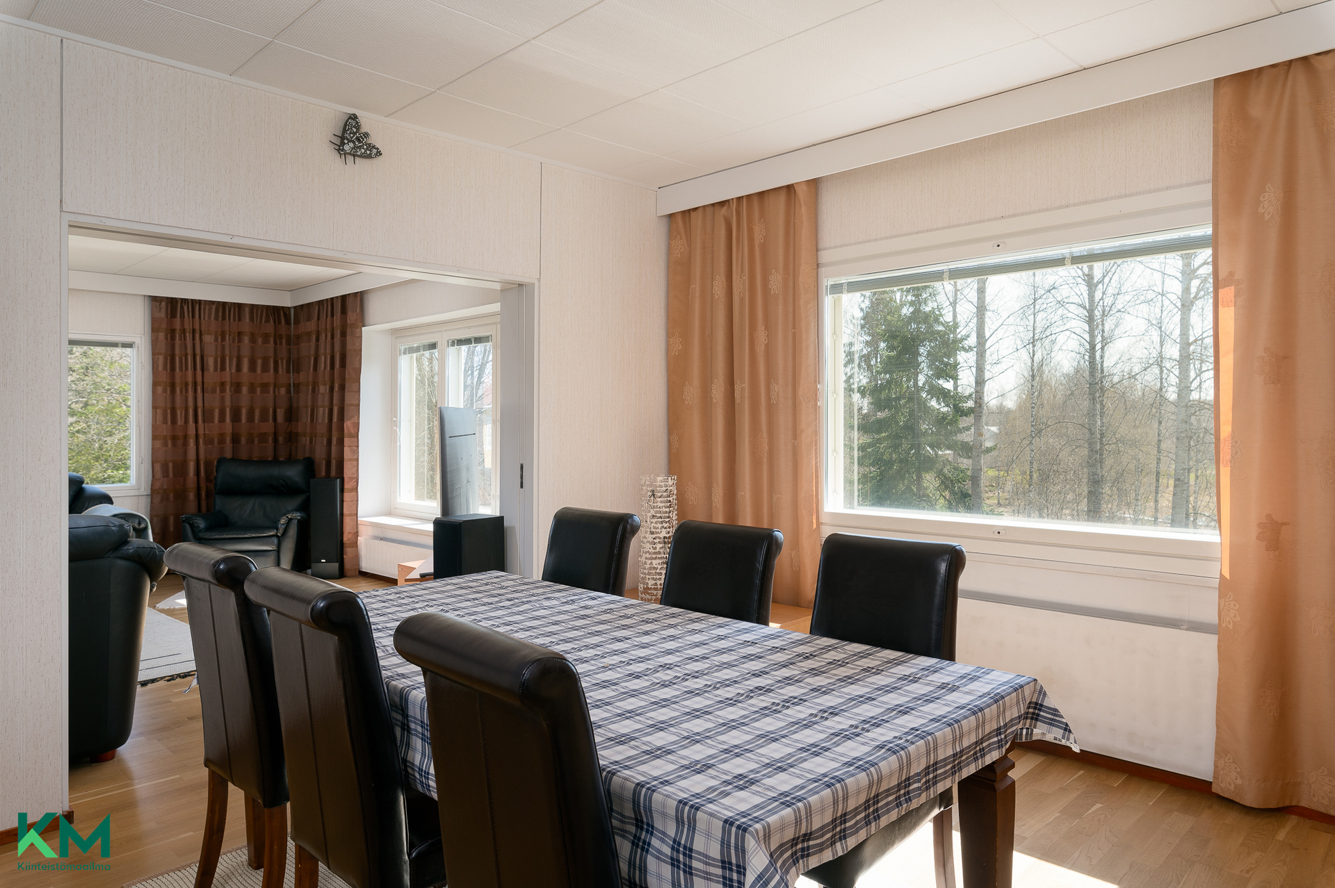 Karjukoskentie 6, Keskusta, Kuhmoinen