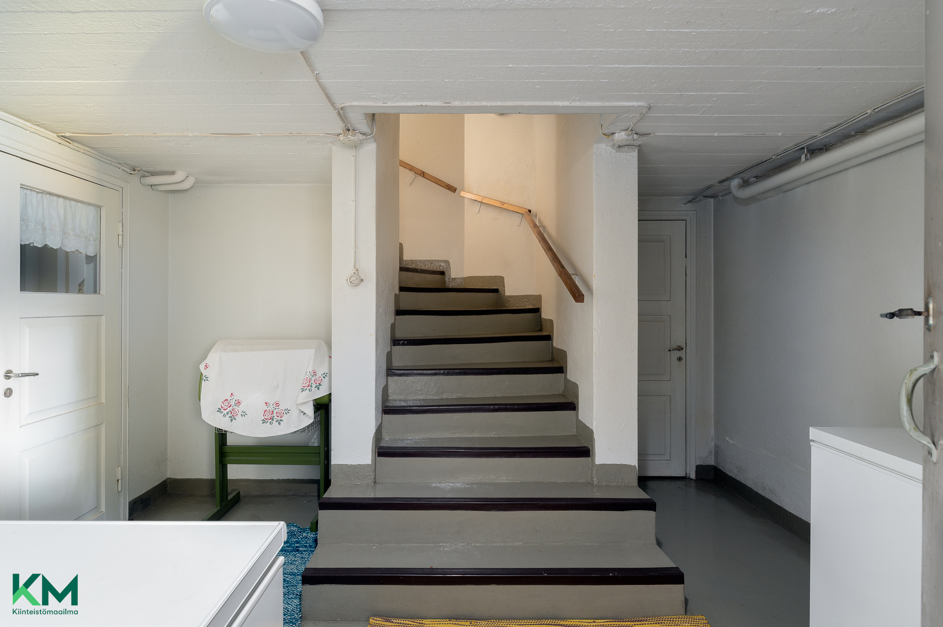 Karjukoskentie 6, Keskusta, Kuhmoinen