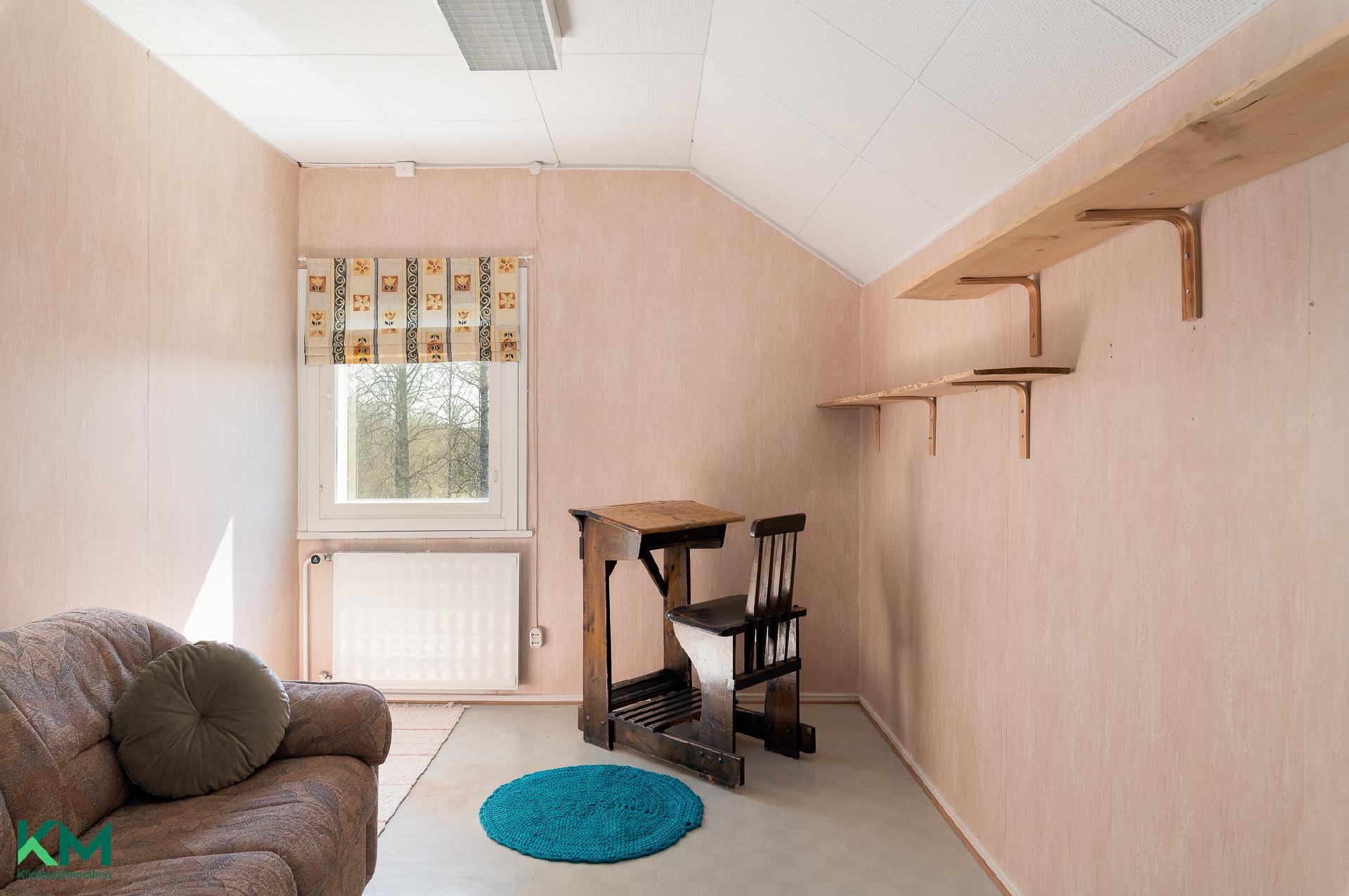 Karjukoskentie 6, Tapiala, Kuhmoinen