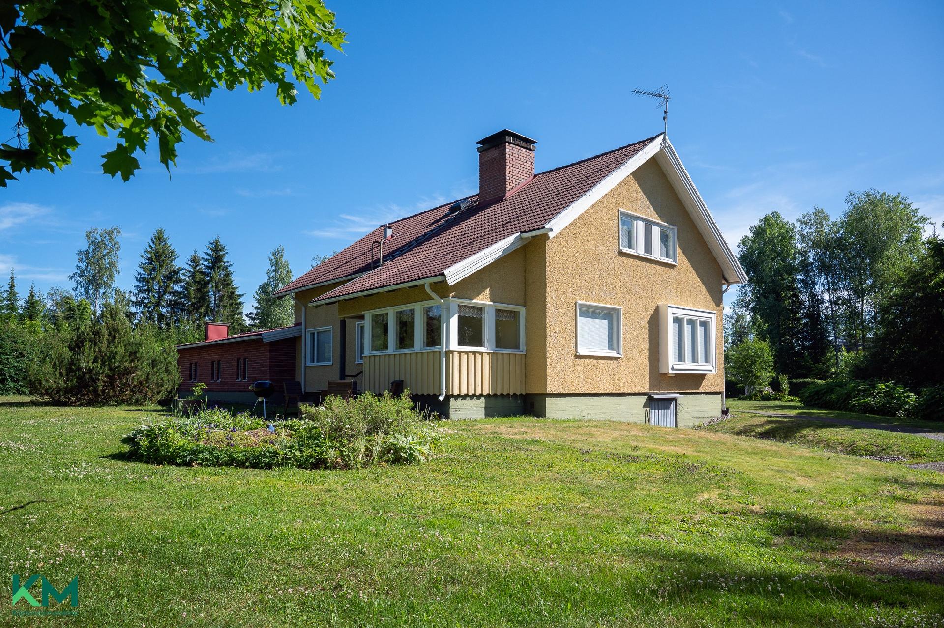 Karjukoskentie 6, Tapiala, Kuhmoinen