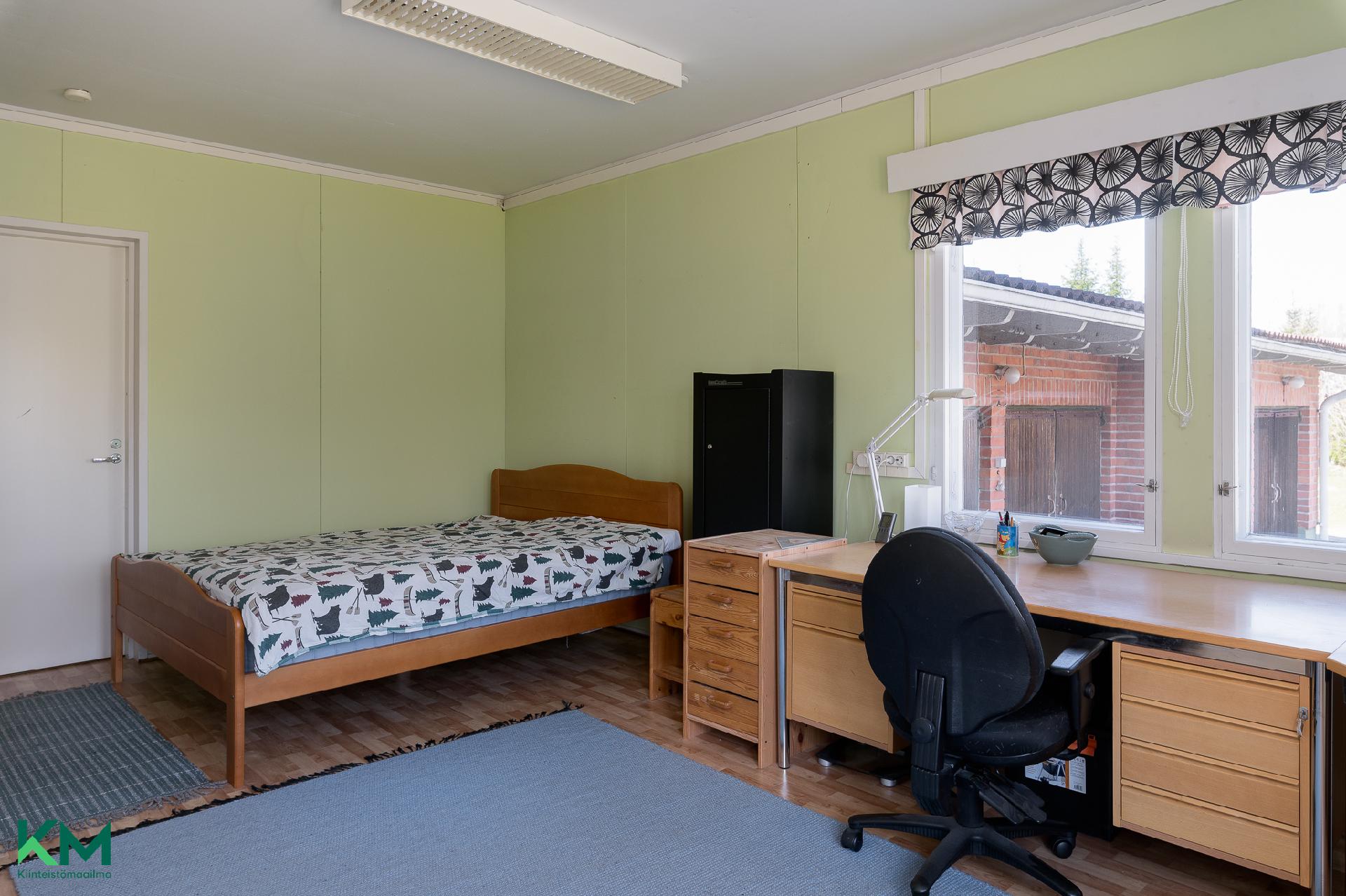 Karjukoskentie 6, Tapiala, Kuhmoinen