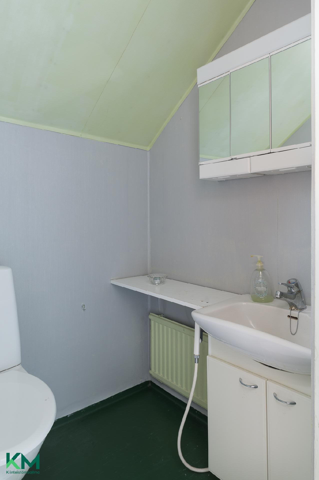 Karjukoskentie 6, Tapiala, Kuhmoinen