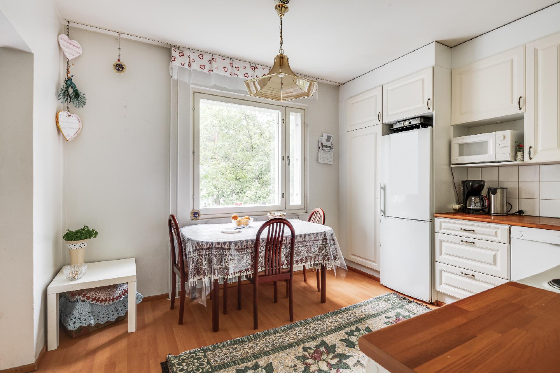 Jakomäenkuja 1, Jakomäki, Helsinki