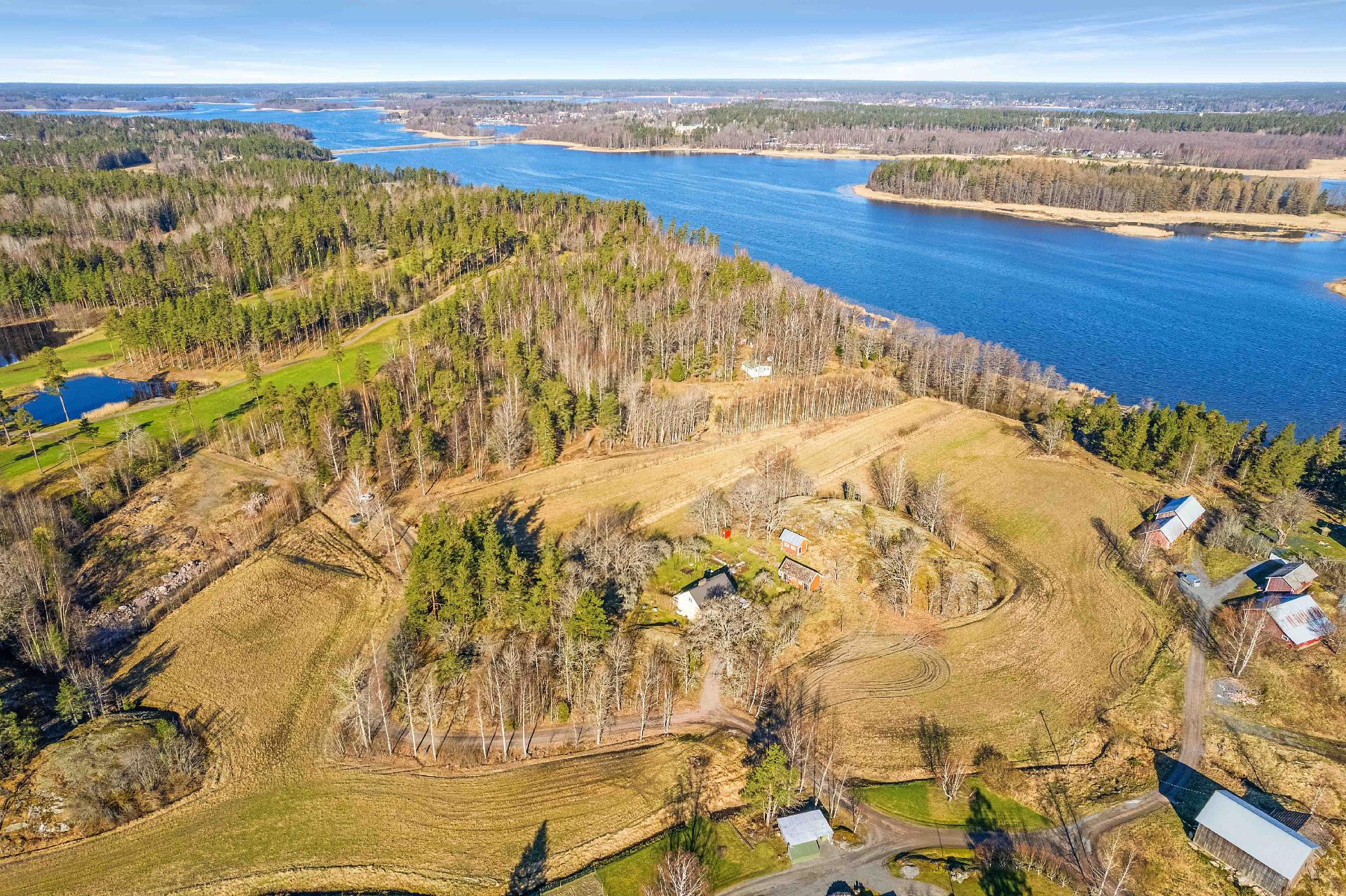 Skräddarbölentie 73, Tammisaari, Raasepori