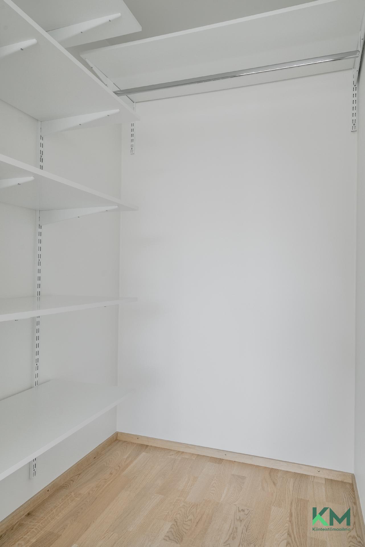 Särkiniementie 3b B 53, Lauttasaari, Helsinki