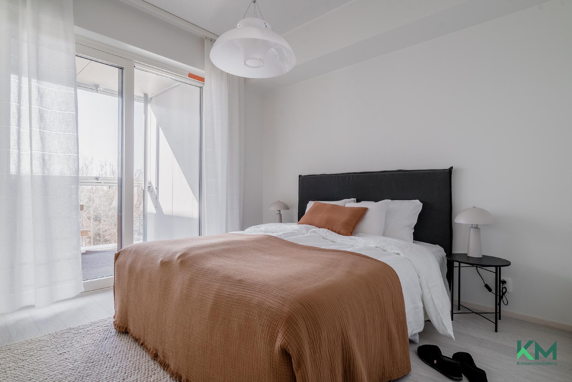 Särkiniementie 3b B 77, Lauttasaari, Helsinki