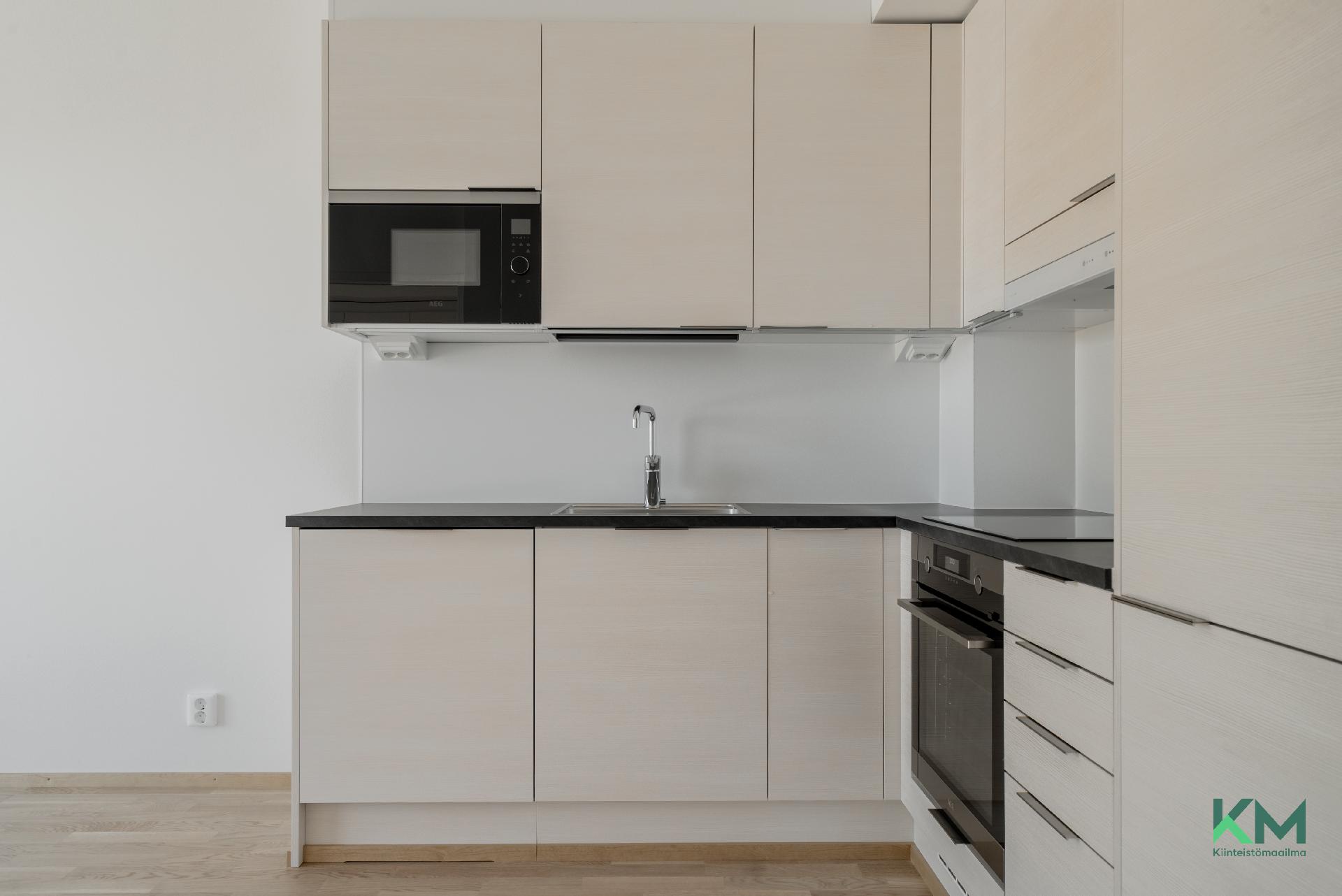 Särkiniementie 3b B 80, Lauttasaari, Helsinki