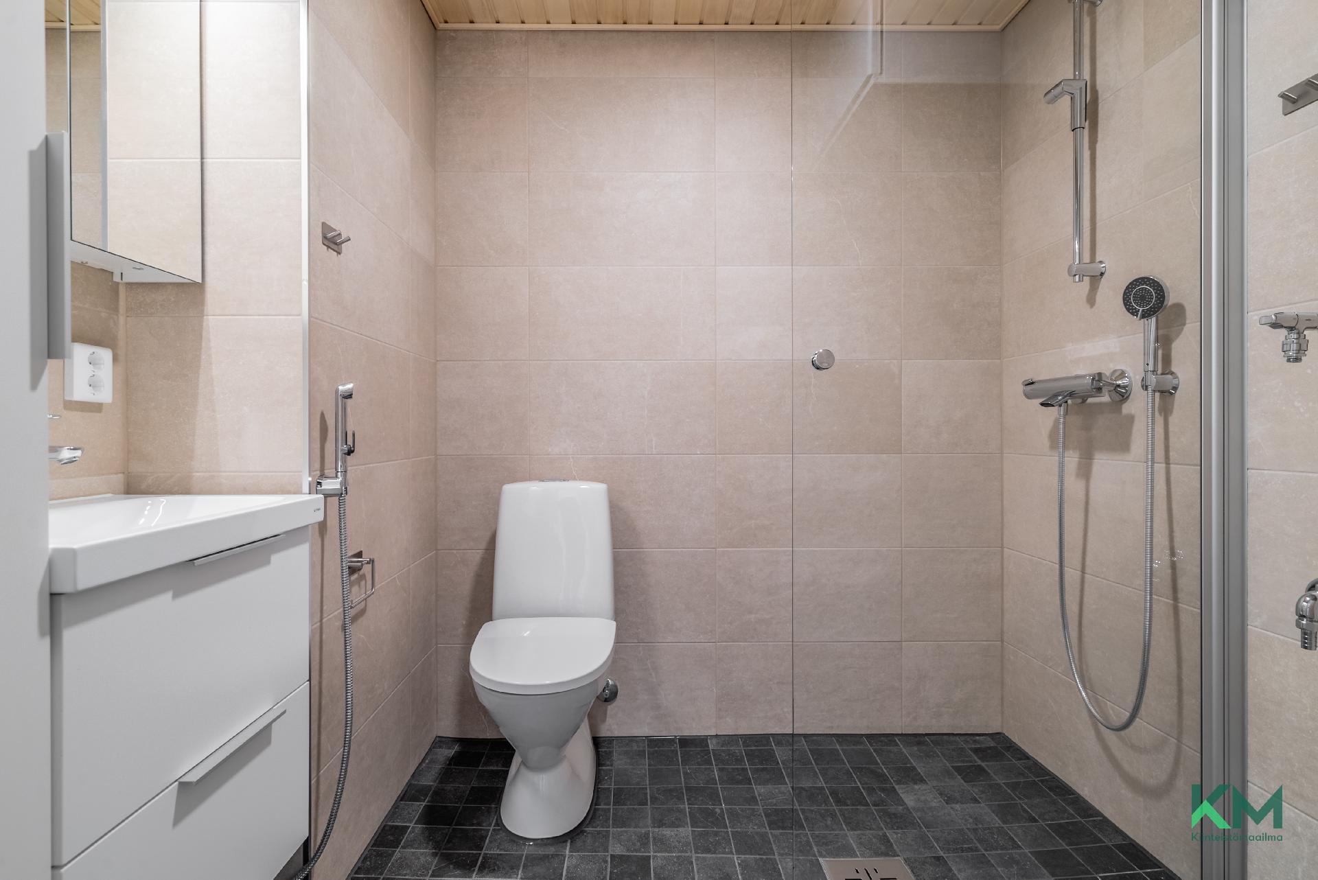 Särkiniementie 3b B 80, Lauttasaari, Helsinki