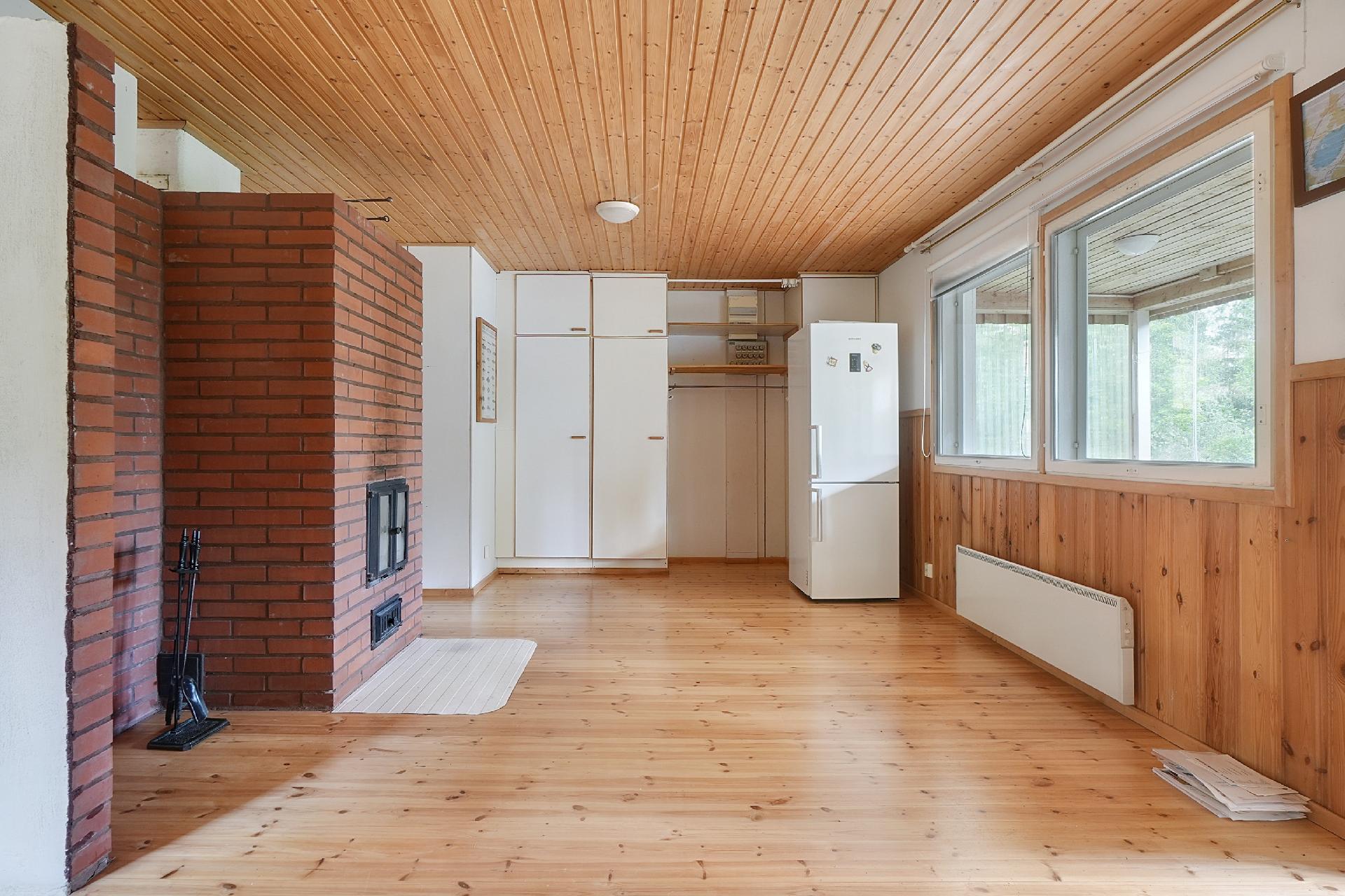 Rantatie 150, Torhola, Hausjärvi