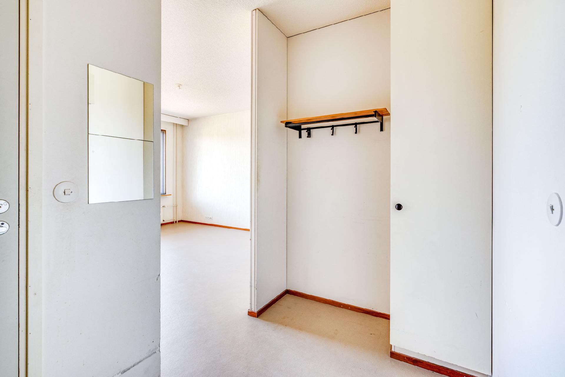 Ylisenkatu 6, Kaukajärvi, Tampere