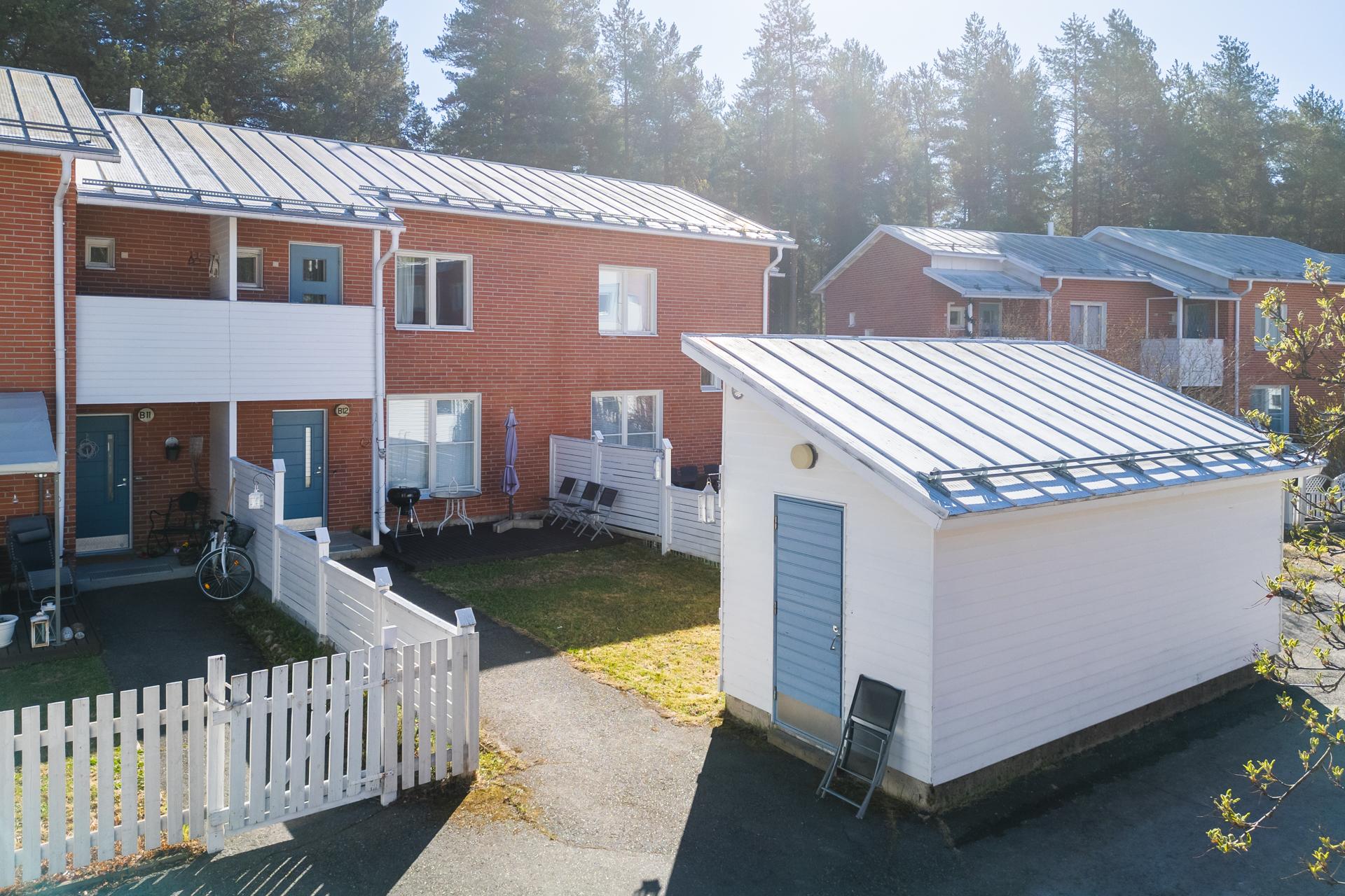 Jatulikivenkatu 12, Maikkula, Oulu