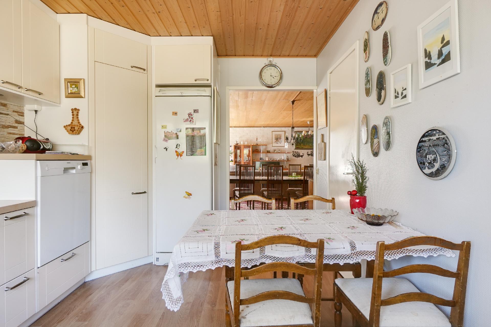 Paavolantie 15, Oitti, Hausjärvi