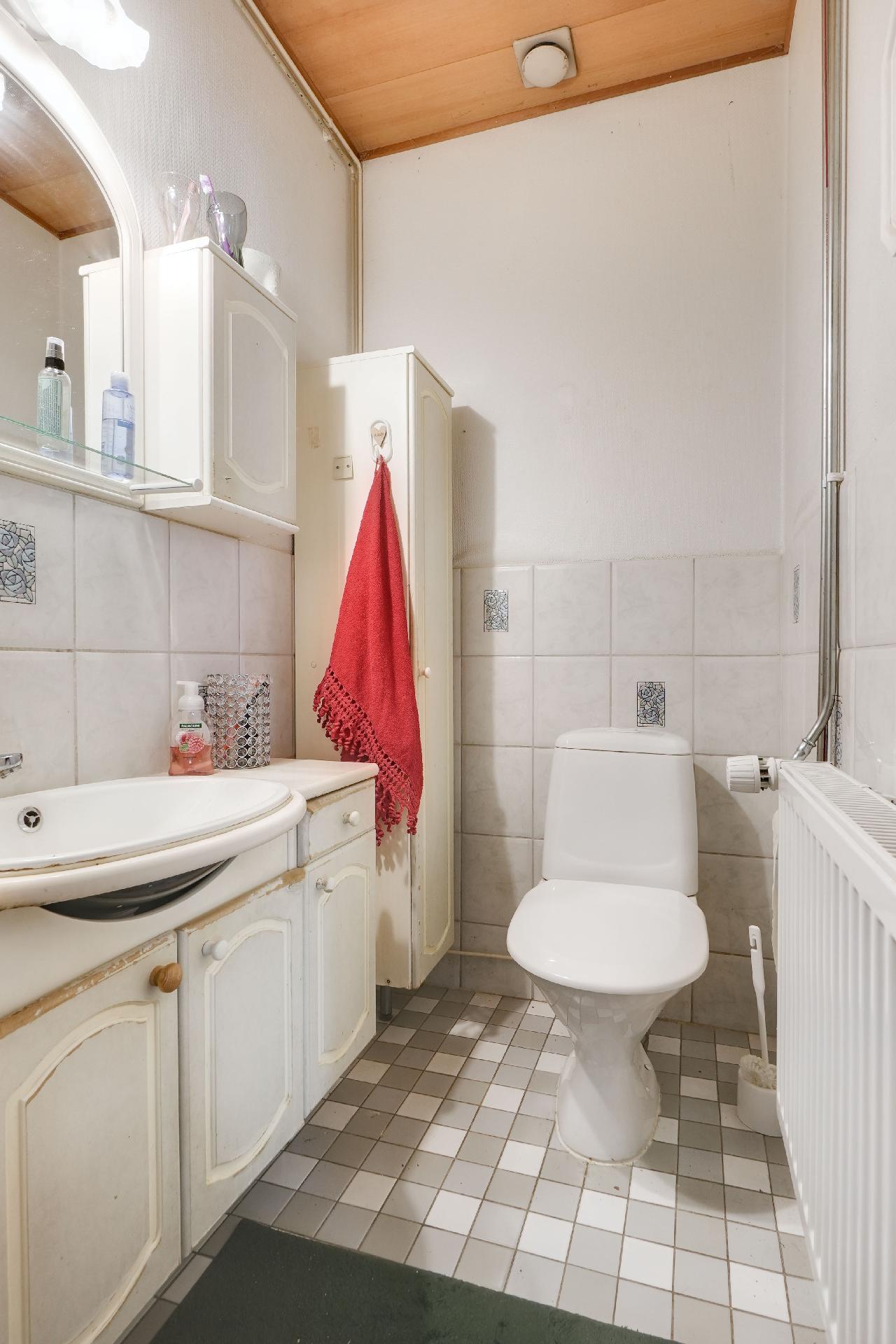 Paavolantie 15, Oitti, Hausjärvi