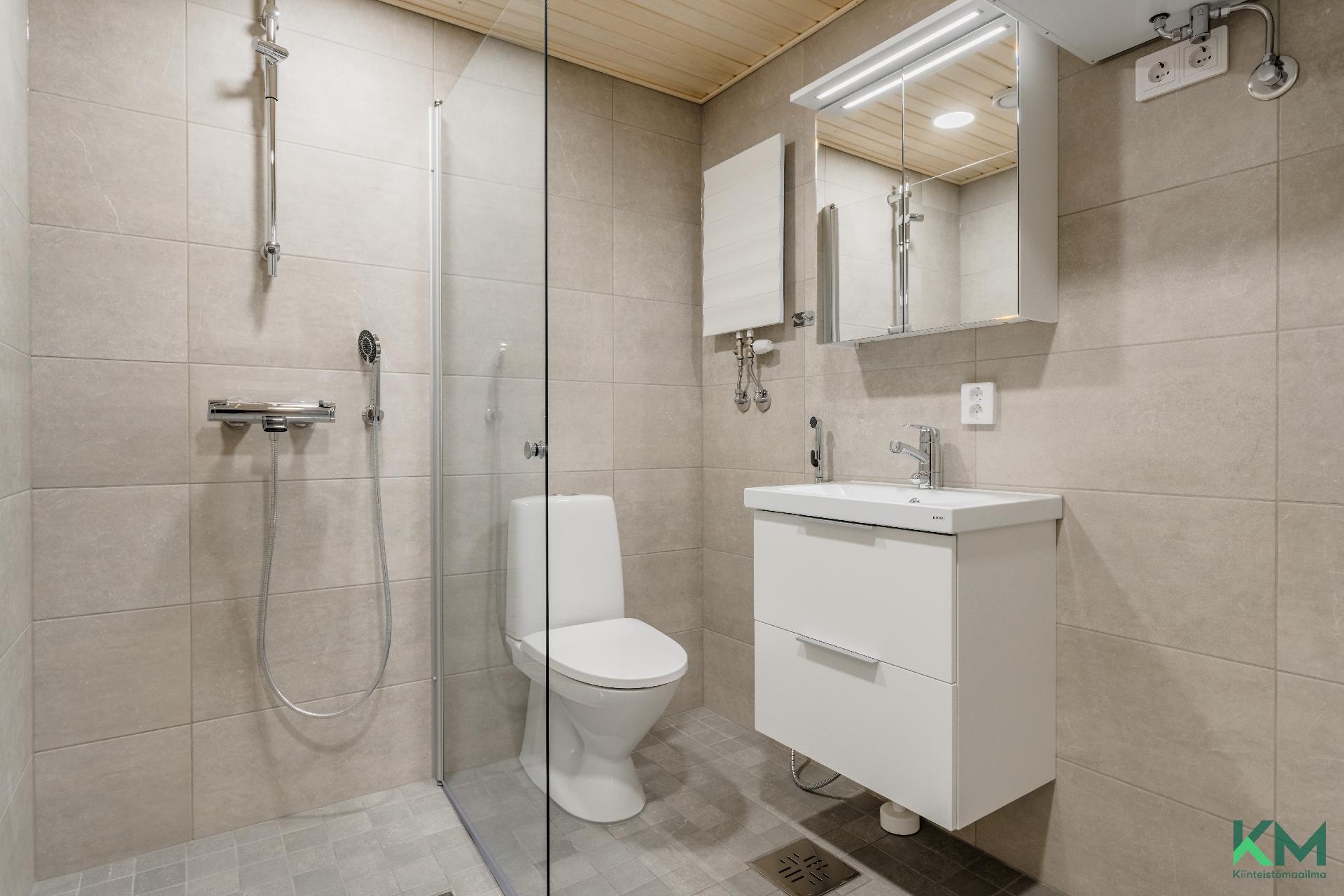 Särkiniementie 3b, Lauttasaari, Helsinki