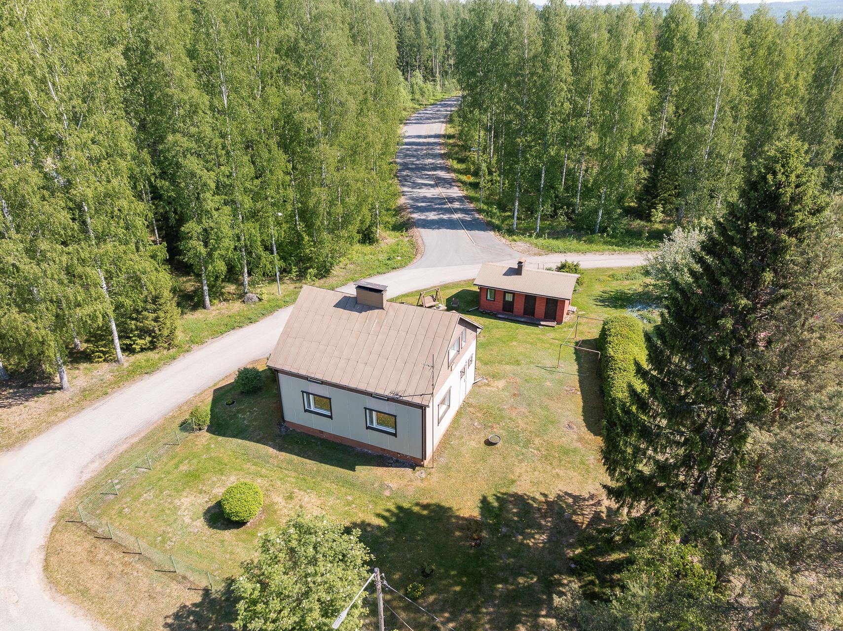 Hepoluhdantie 1, Luhanka, Luhanka