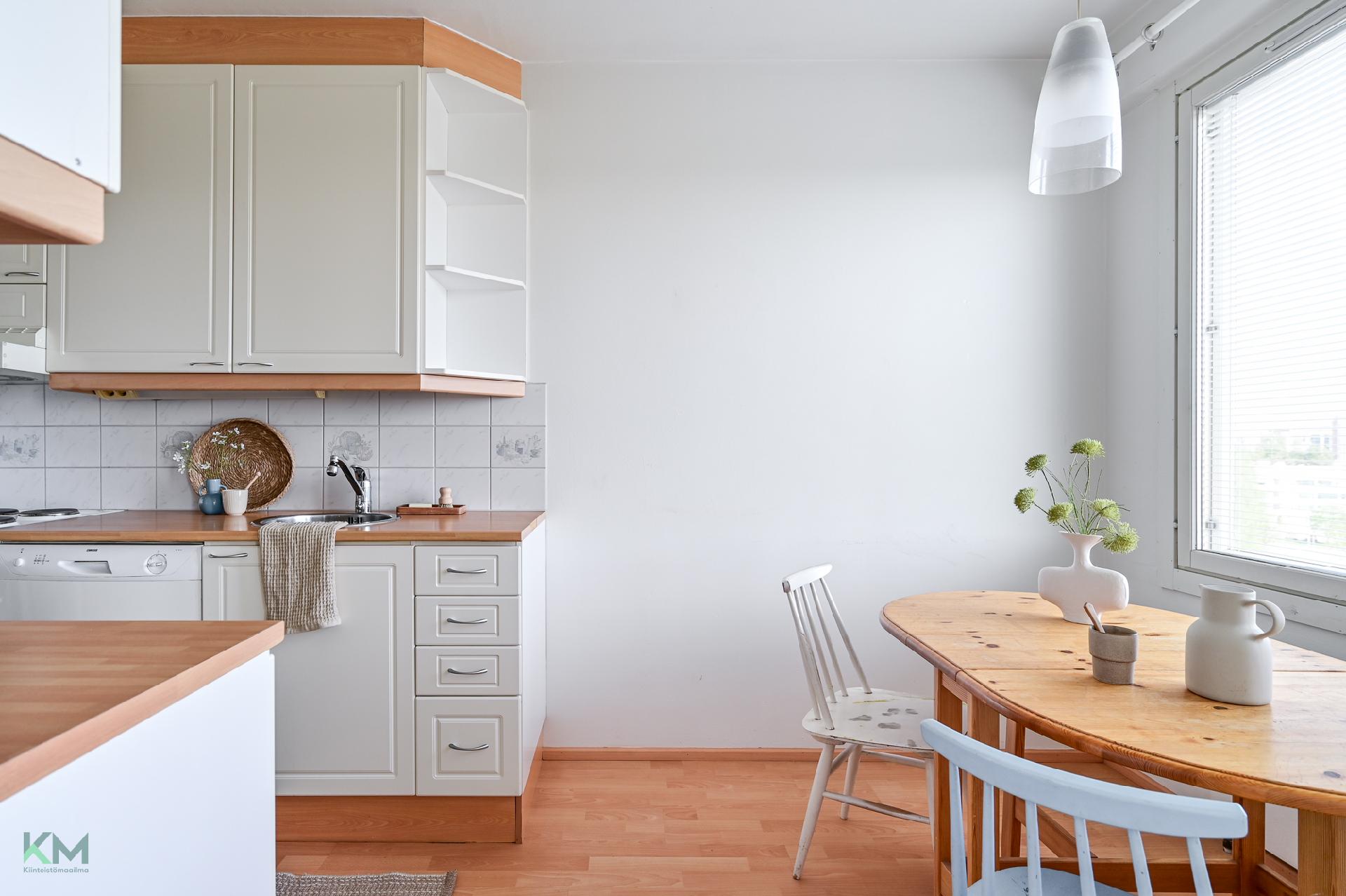 Merikoskenkatu 10, Tuira, Oulu