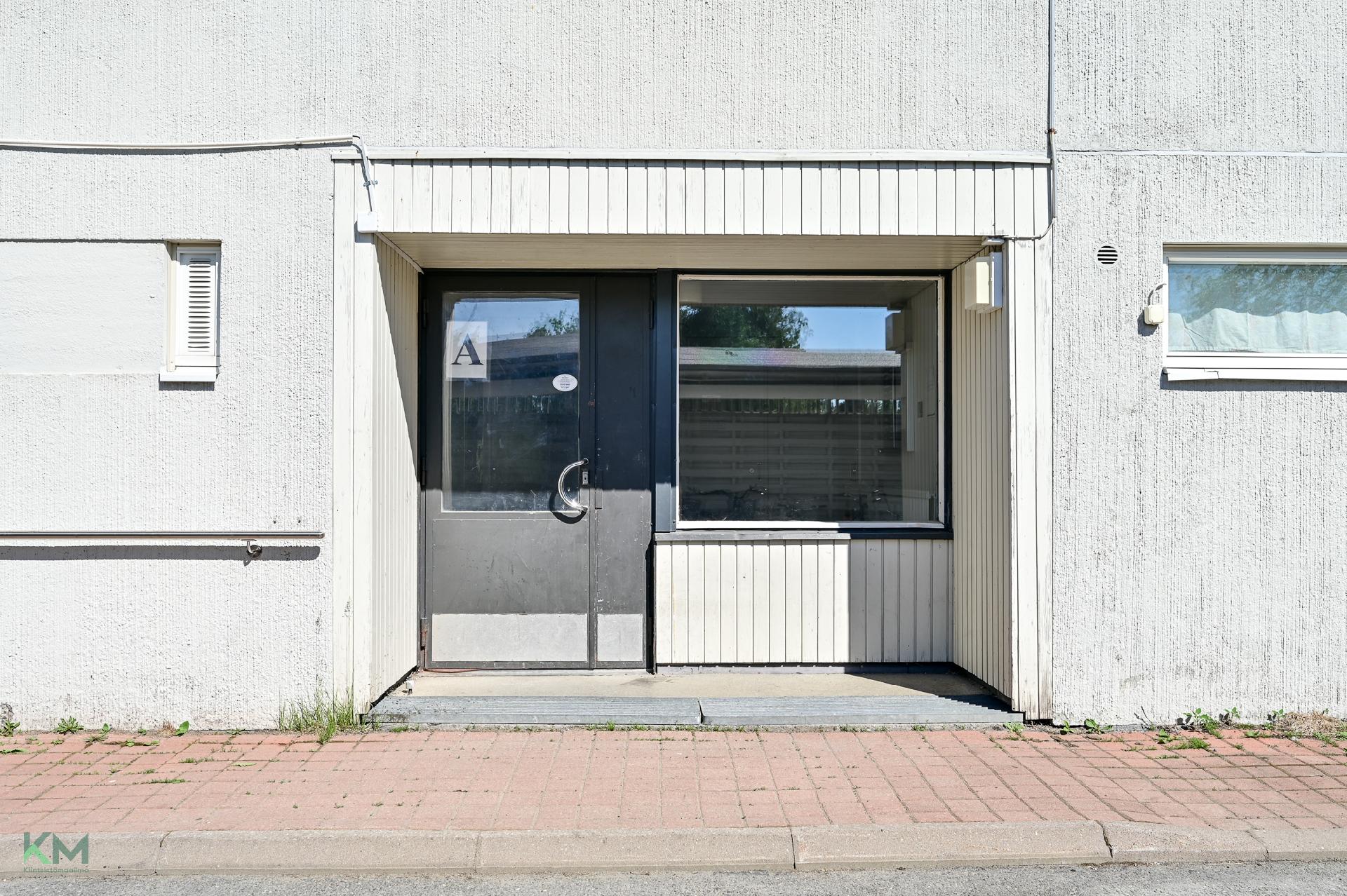 Ruiskukkatie 3, Rajakylä, Oulu