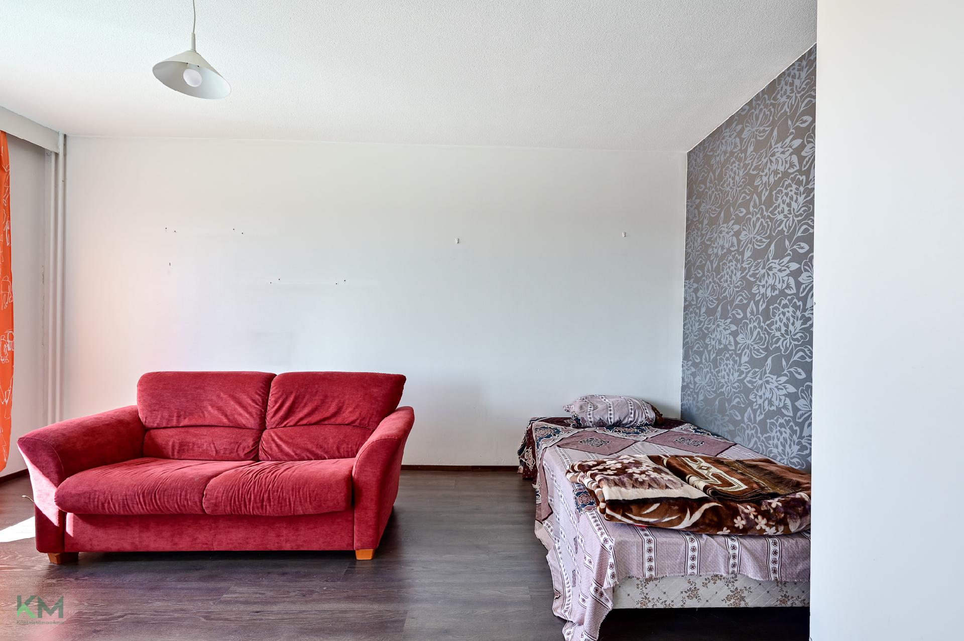 Ruiskukkatie 3, Rajakylä, Oulu