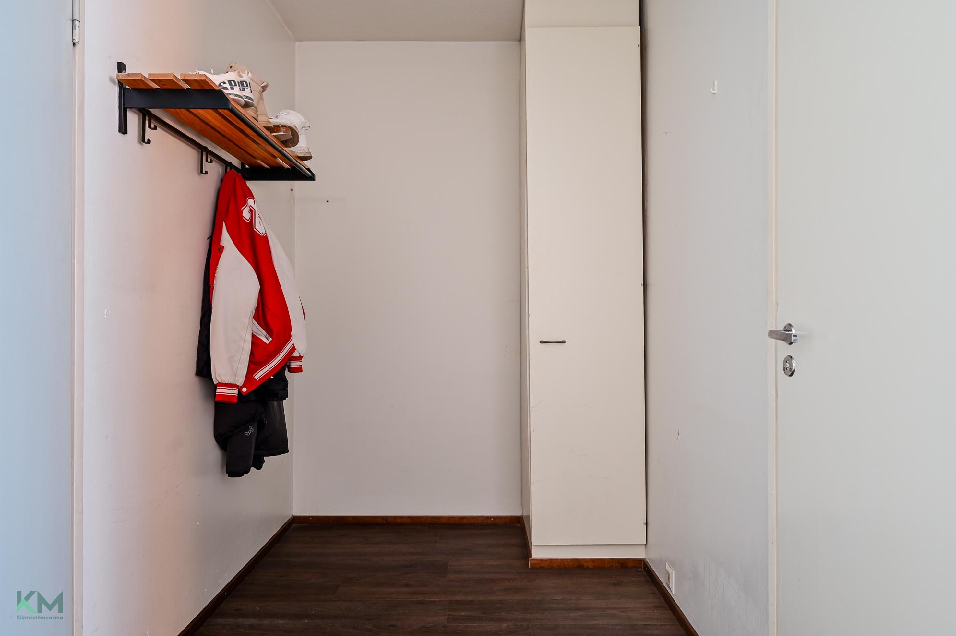 Ruiskukkatie 3, Rajakylä, Oulu