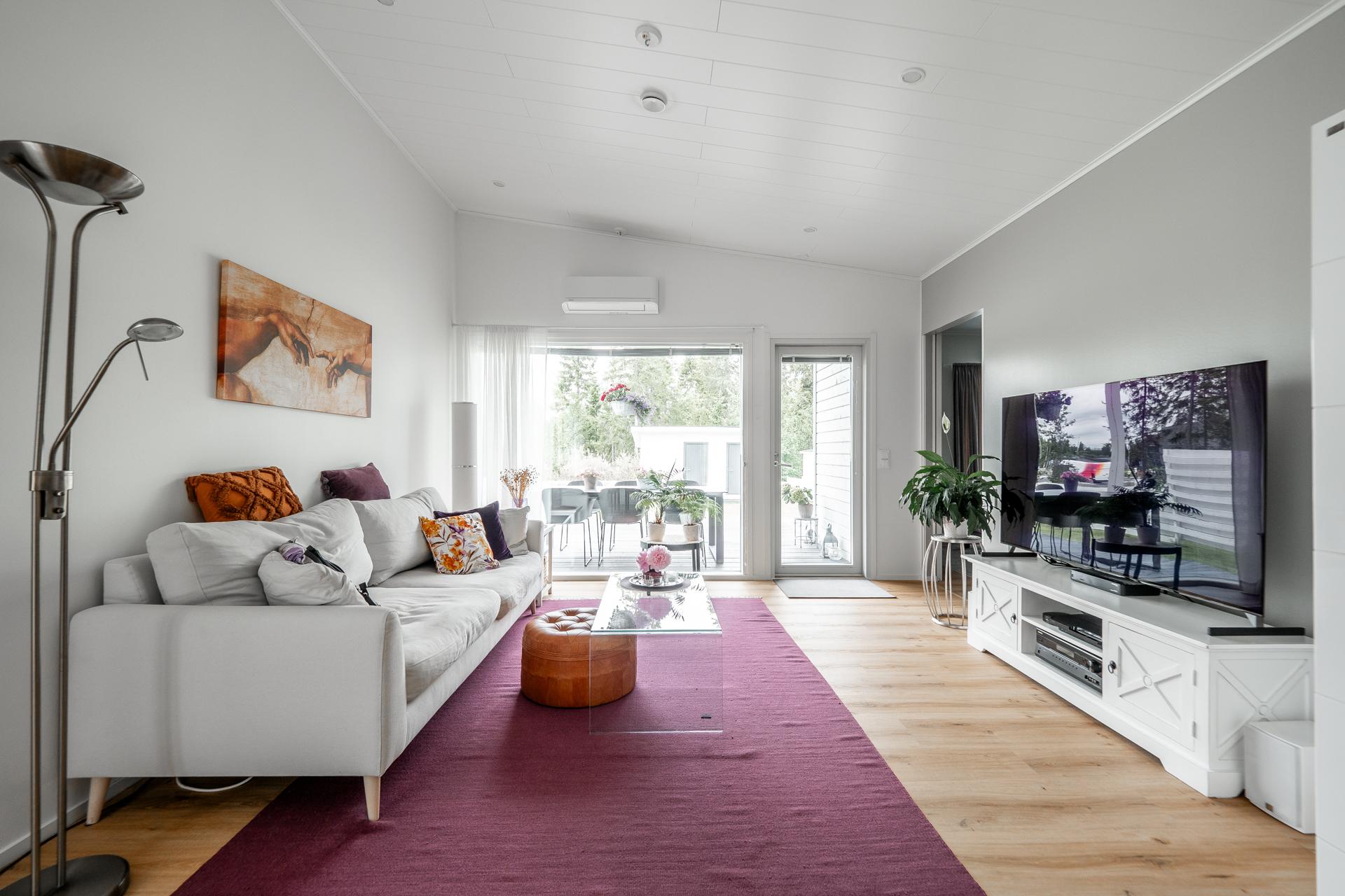 Tuhkimonkaarre 12, Linnakangas, Kempele