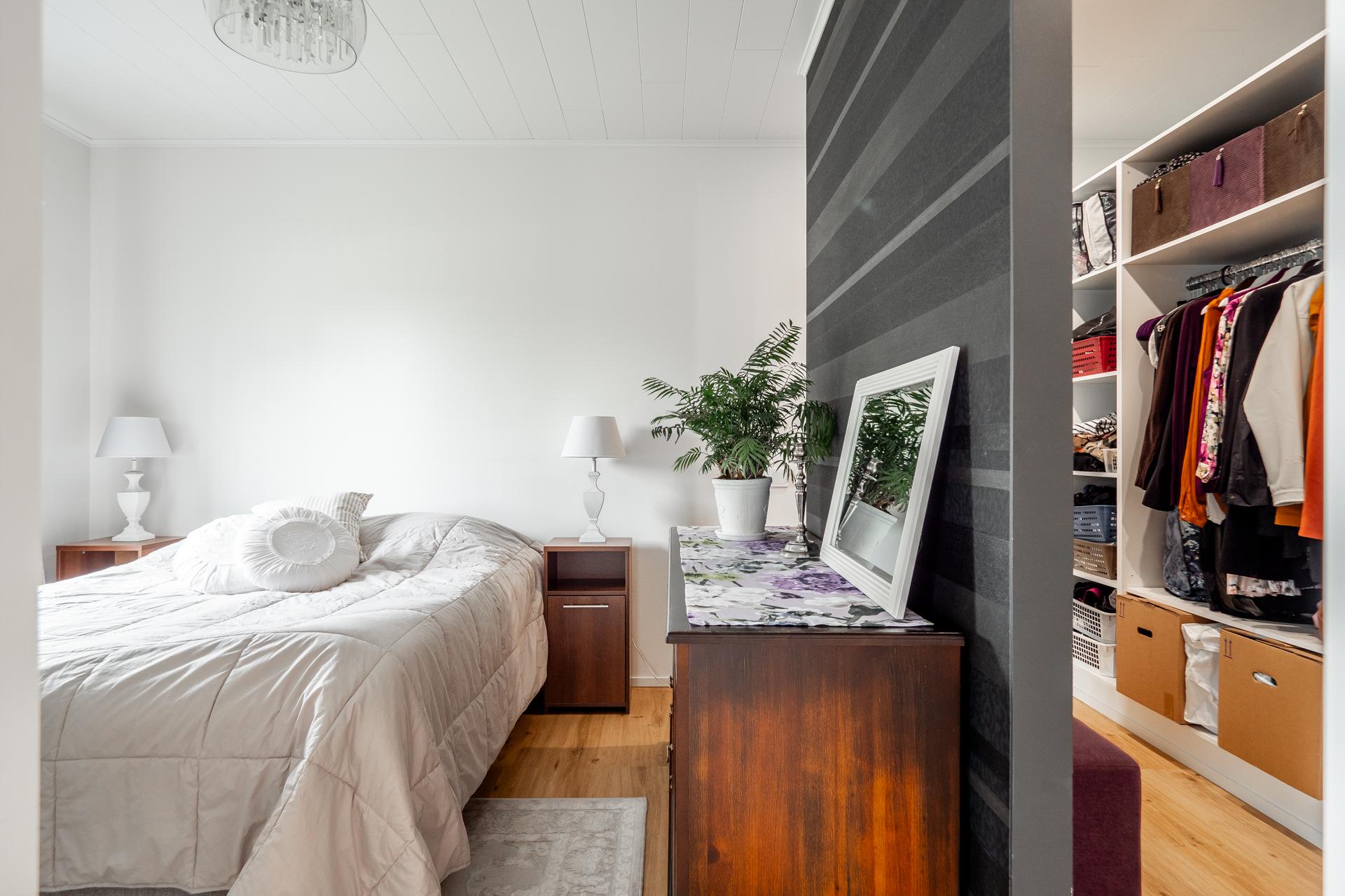 Tuhkimonkaarre 12, Linnakangas, Kempele