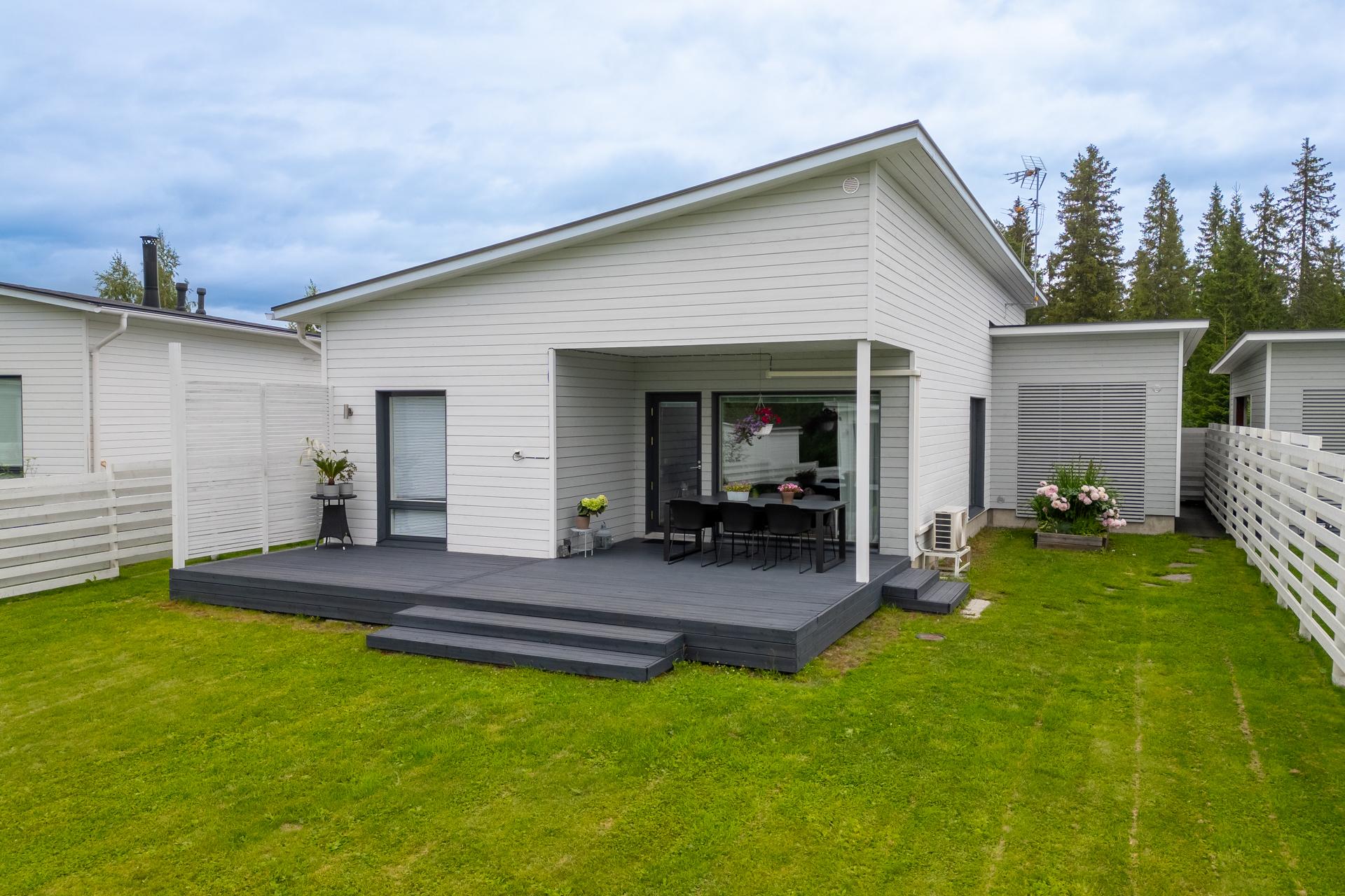 Tuhkimonkaarre 12, Linnakangas, Kempele