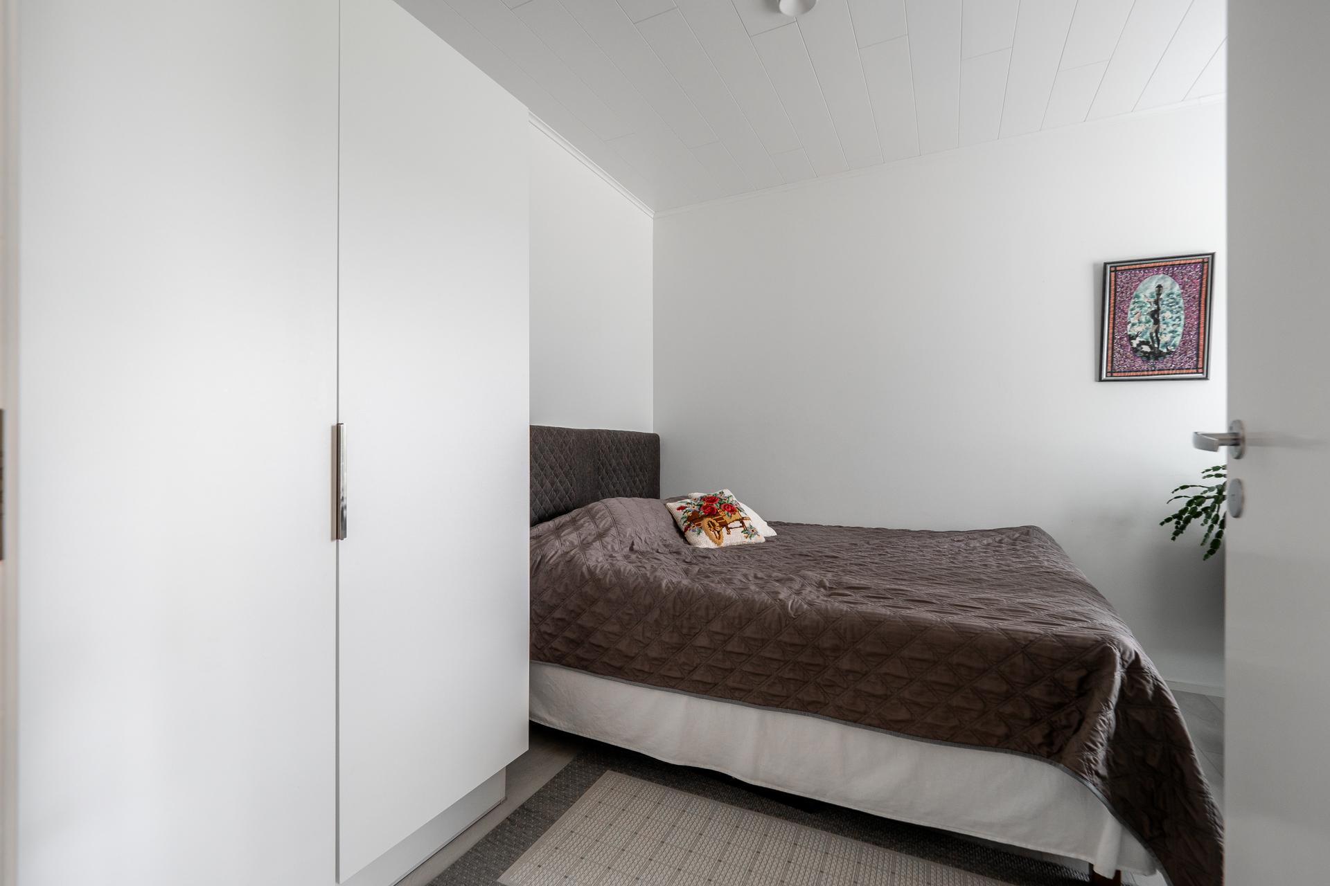 Mh3 etuoven läheisyydessä