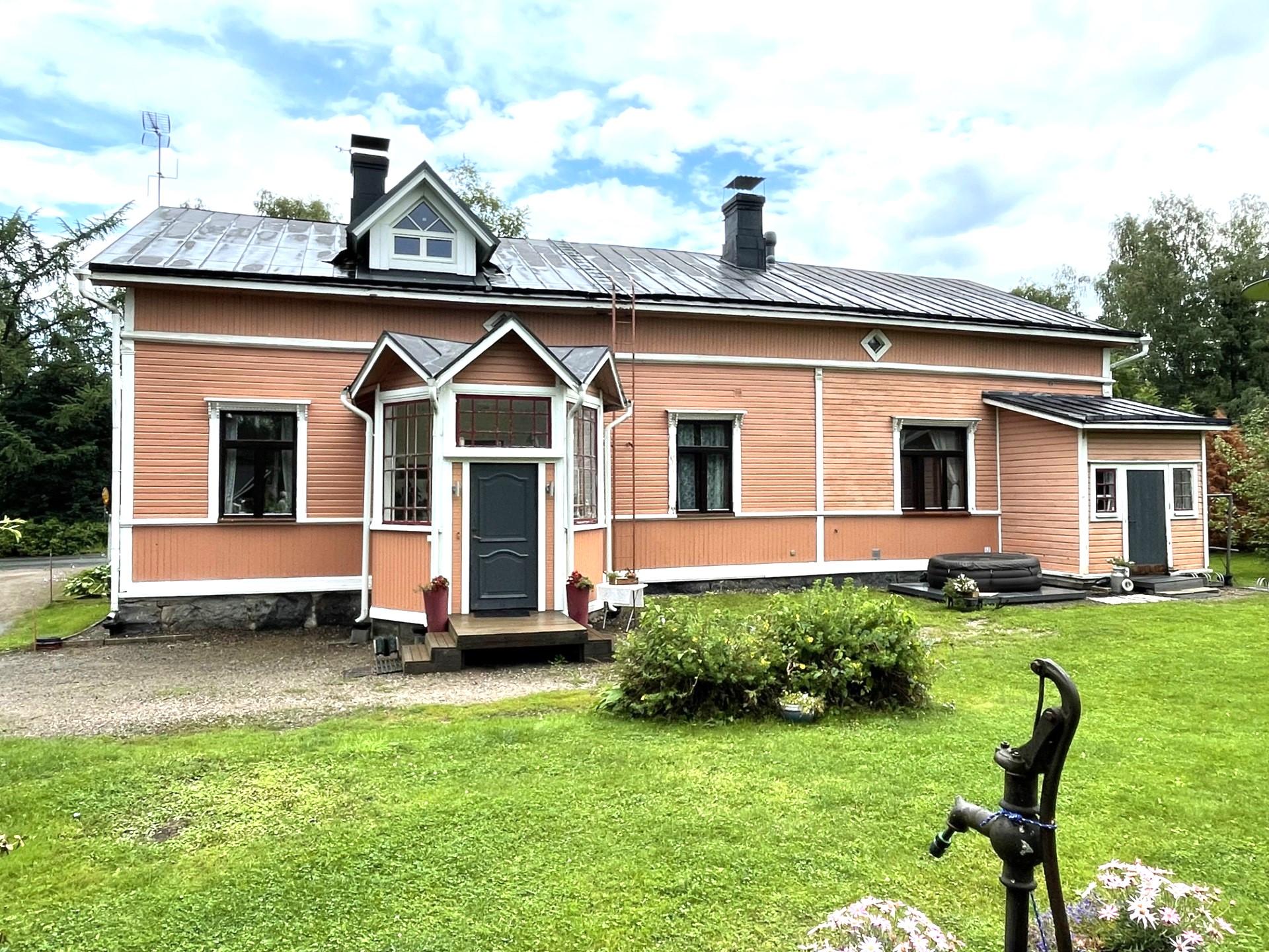 Kirkkotie 11, Mierola, Hattula