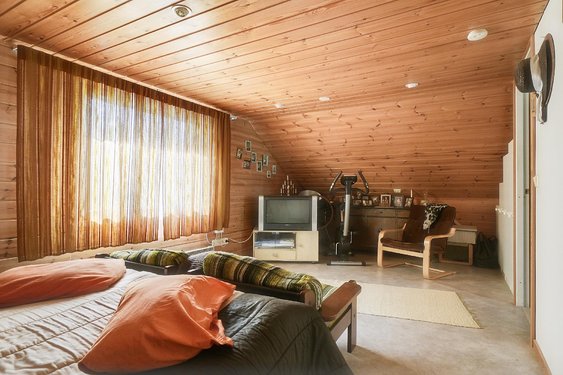 Kyläinvälintie 95, Oitti, Hausjärvi