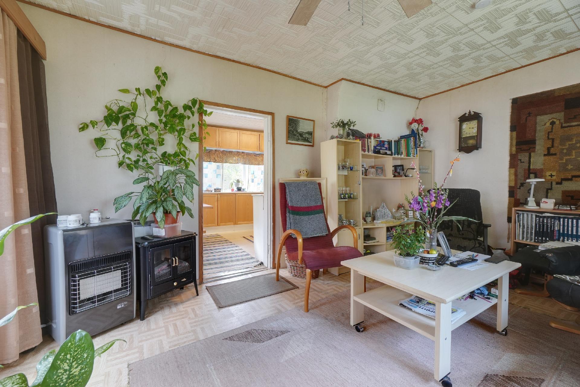 Kyläinvälintie 95, Oitti, Hausjärvi