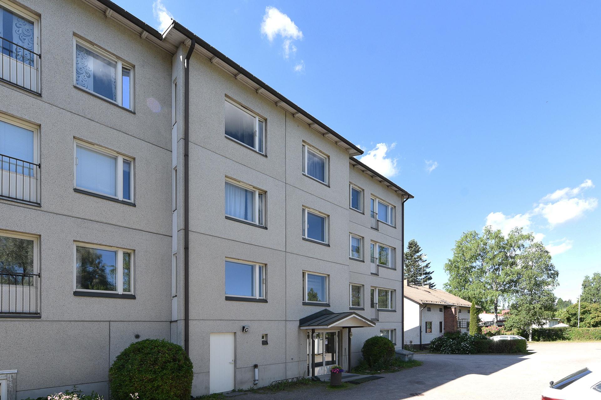 Mustamäenkatu 21, Laune, Lahti