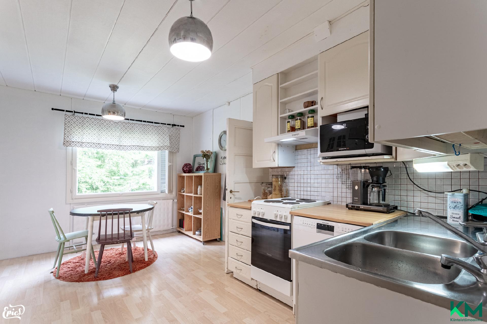 Nuutinristi 2, Kyröskoski, Hämeenkyrö