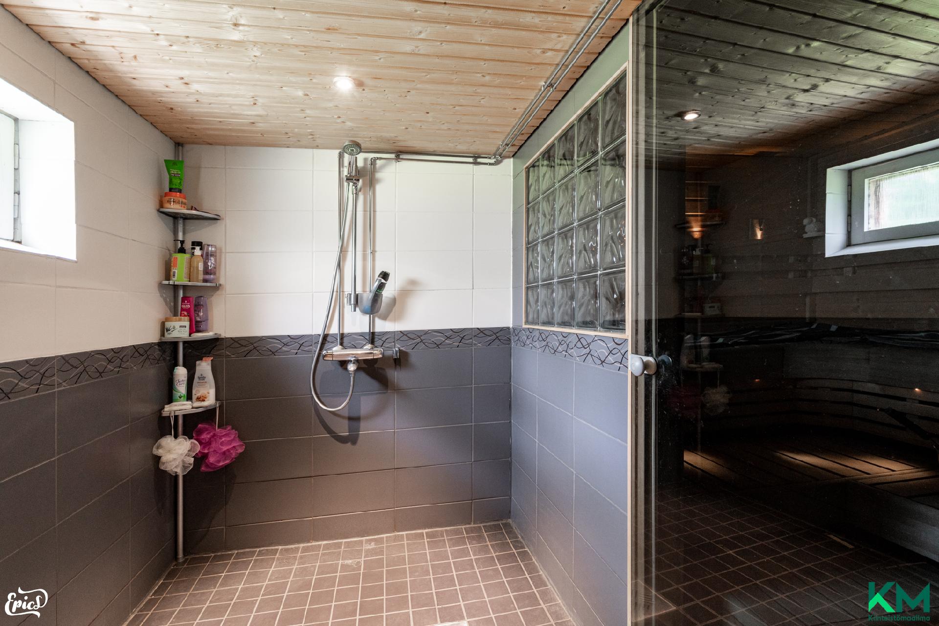 Nuutinristi 2, Kyröskoski, Hämeenkyrö