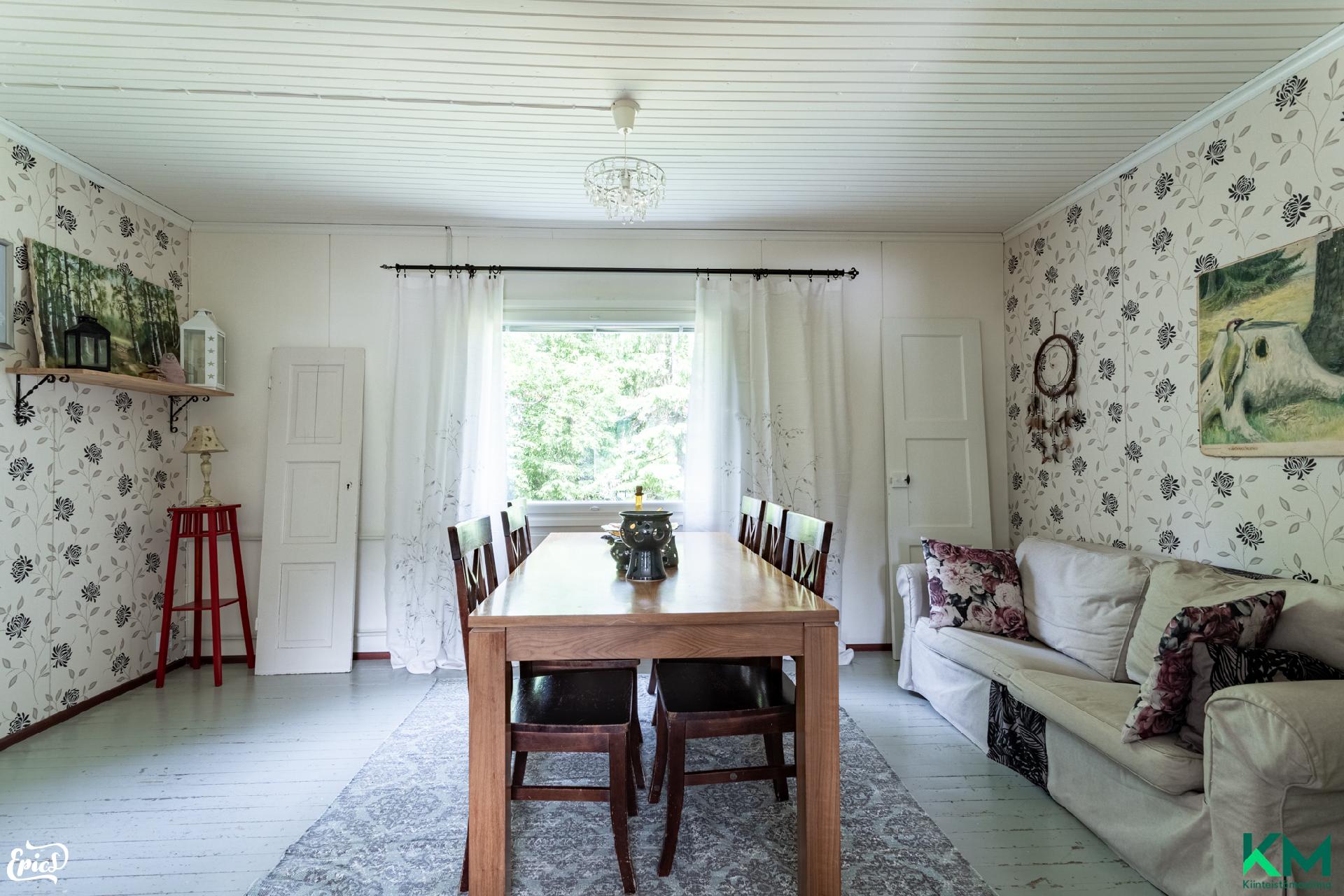 Nuutinristi 2, Kyröskoski, Hämeenkyrö