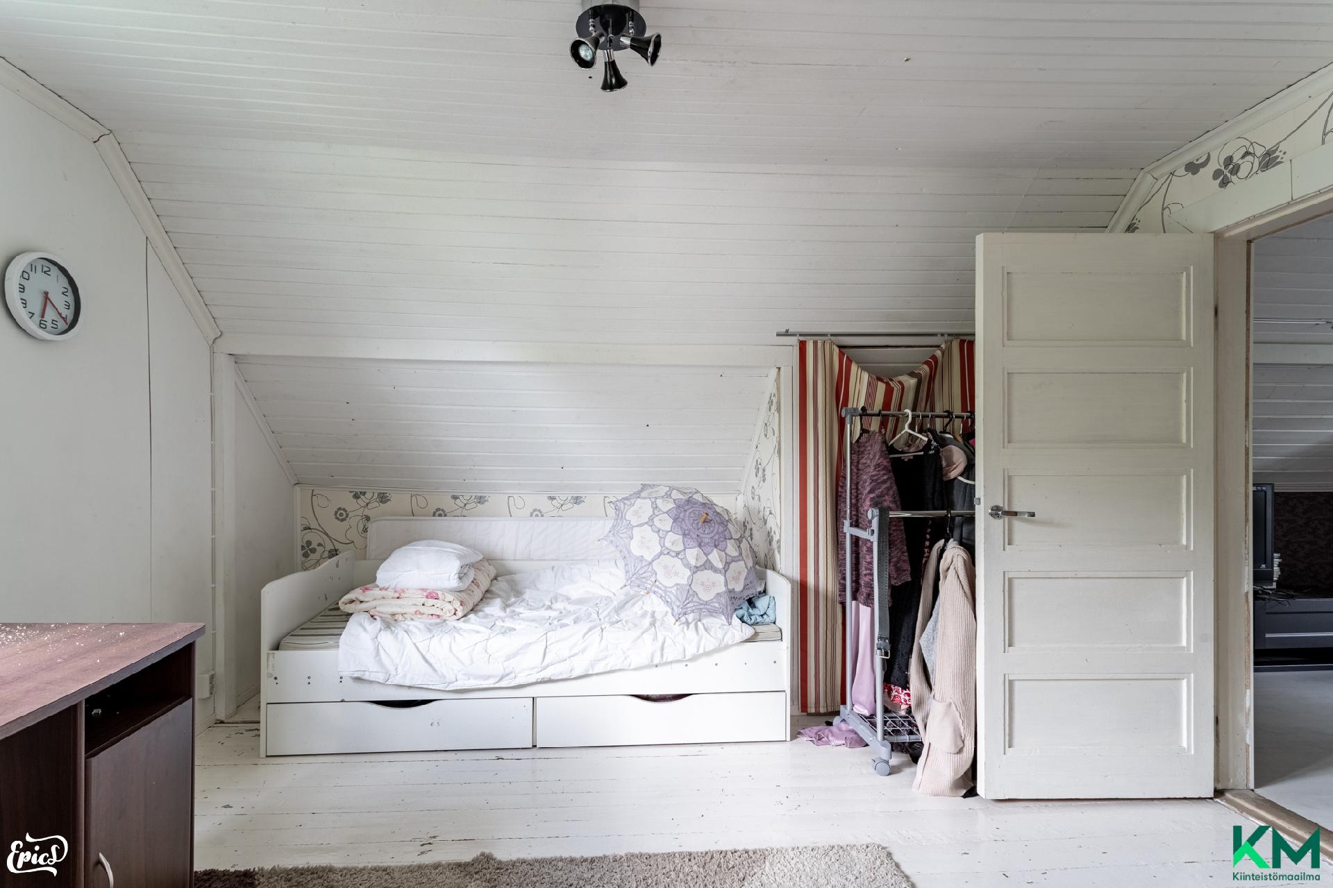 Nuutinristi 2, Kyröskoski, Hämeenkyrö