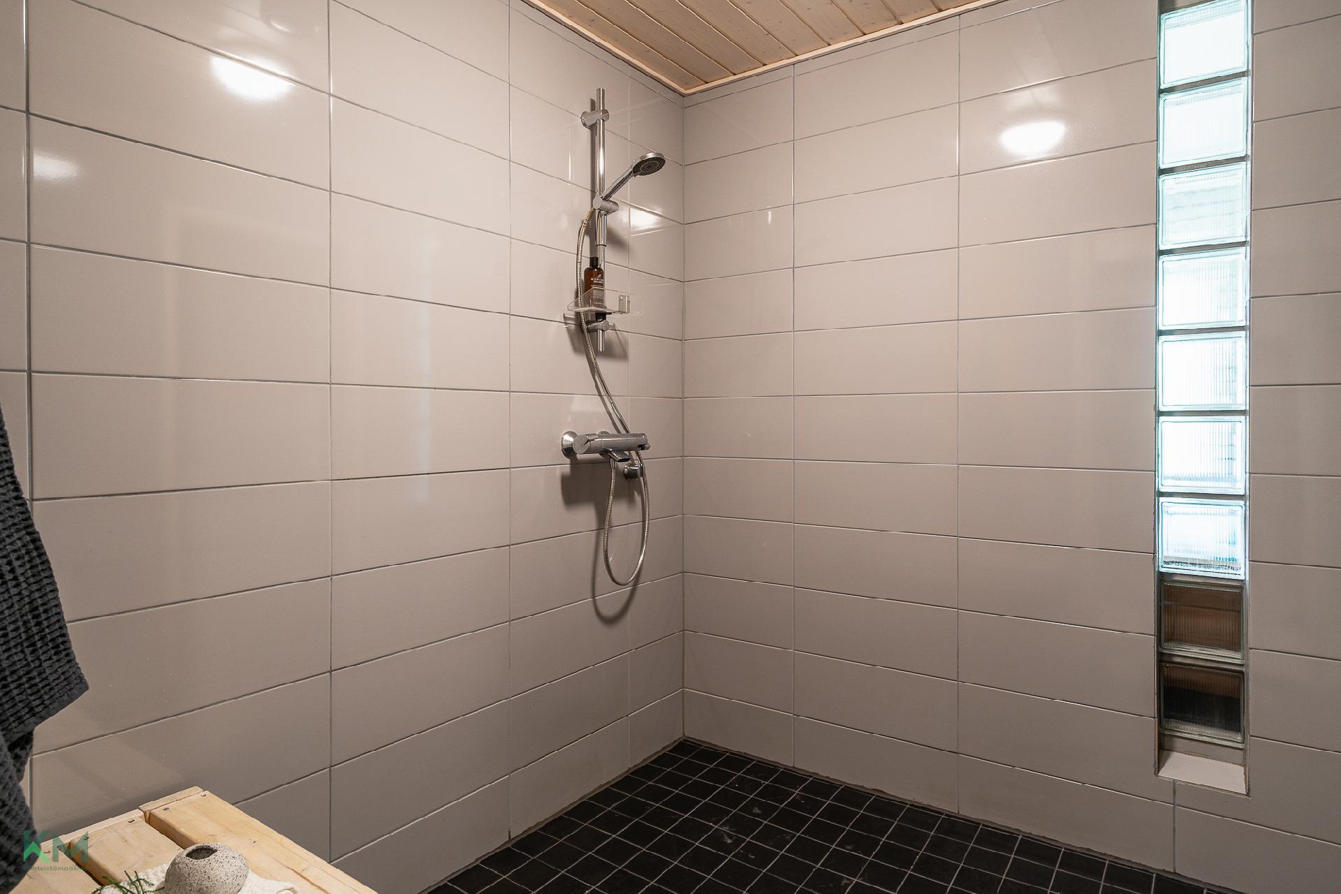 Kantisaarentie 26, Rova, Muhos