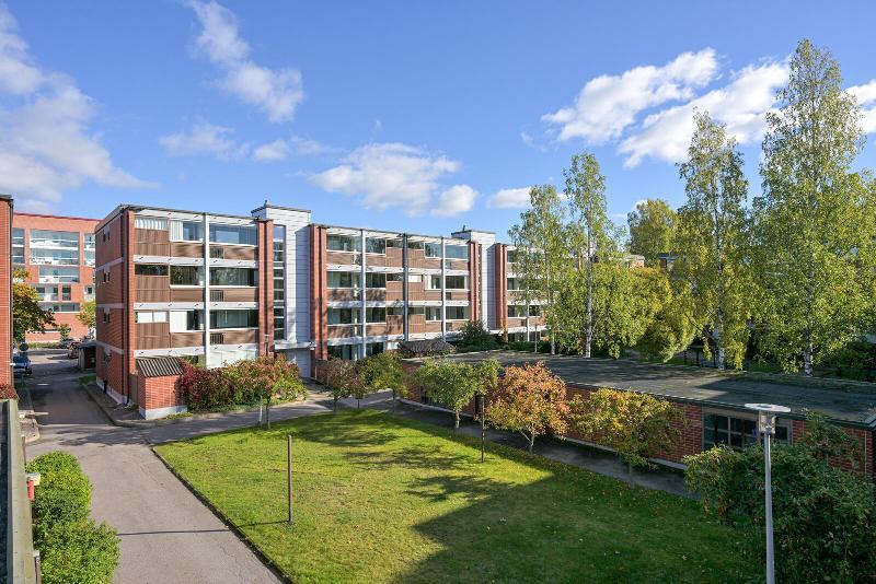 Kauppakartanonkatu 20, Itäkeskus, Helsinki