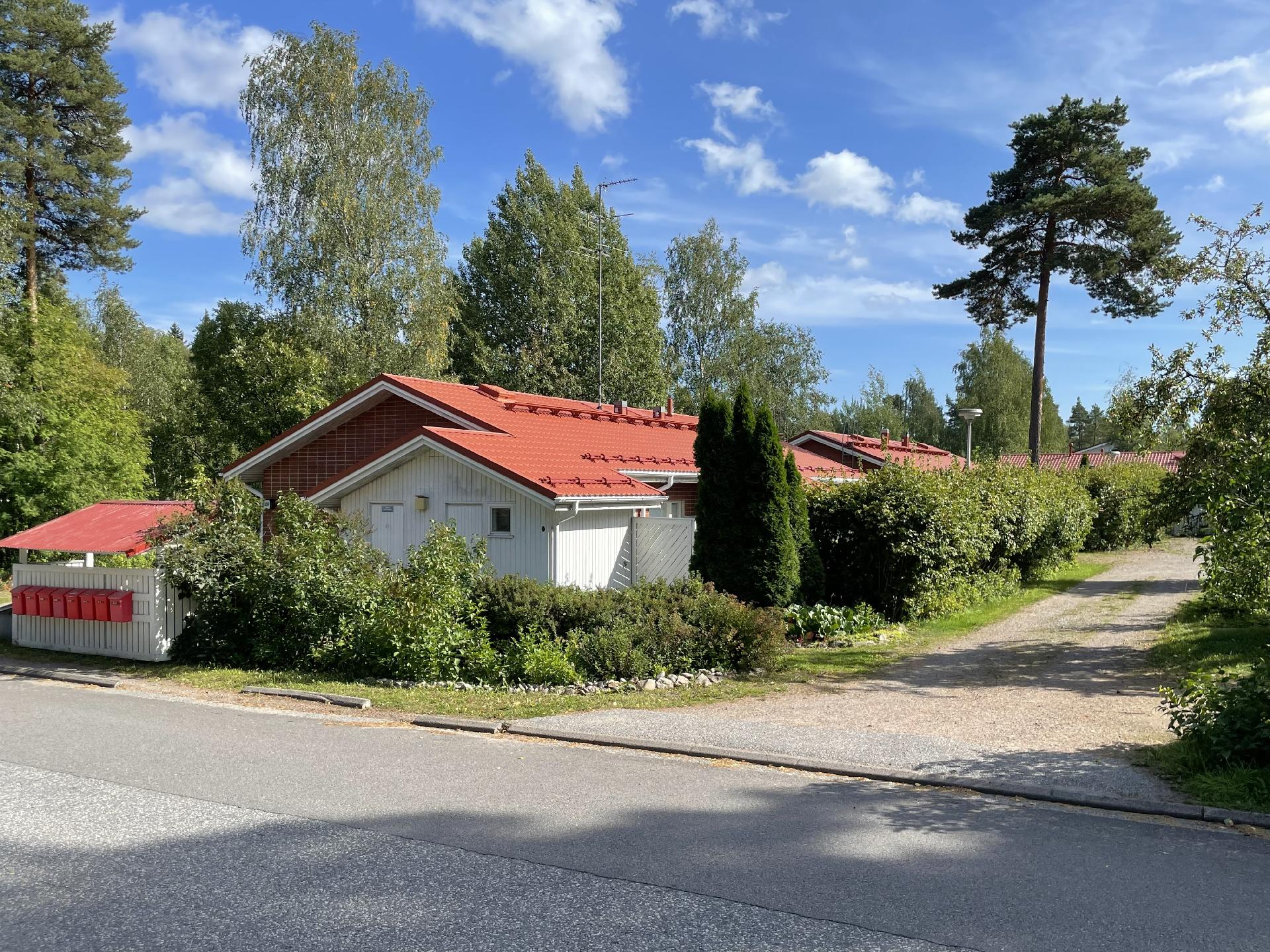 Tuulikintie 30, Päiväkumpu, Vantaa