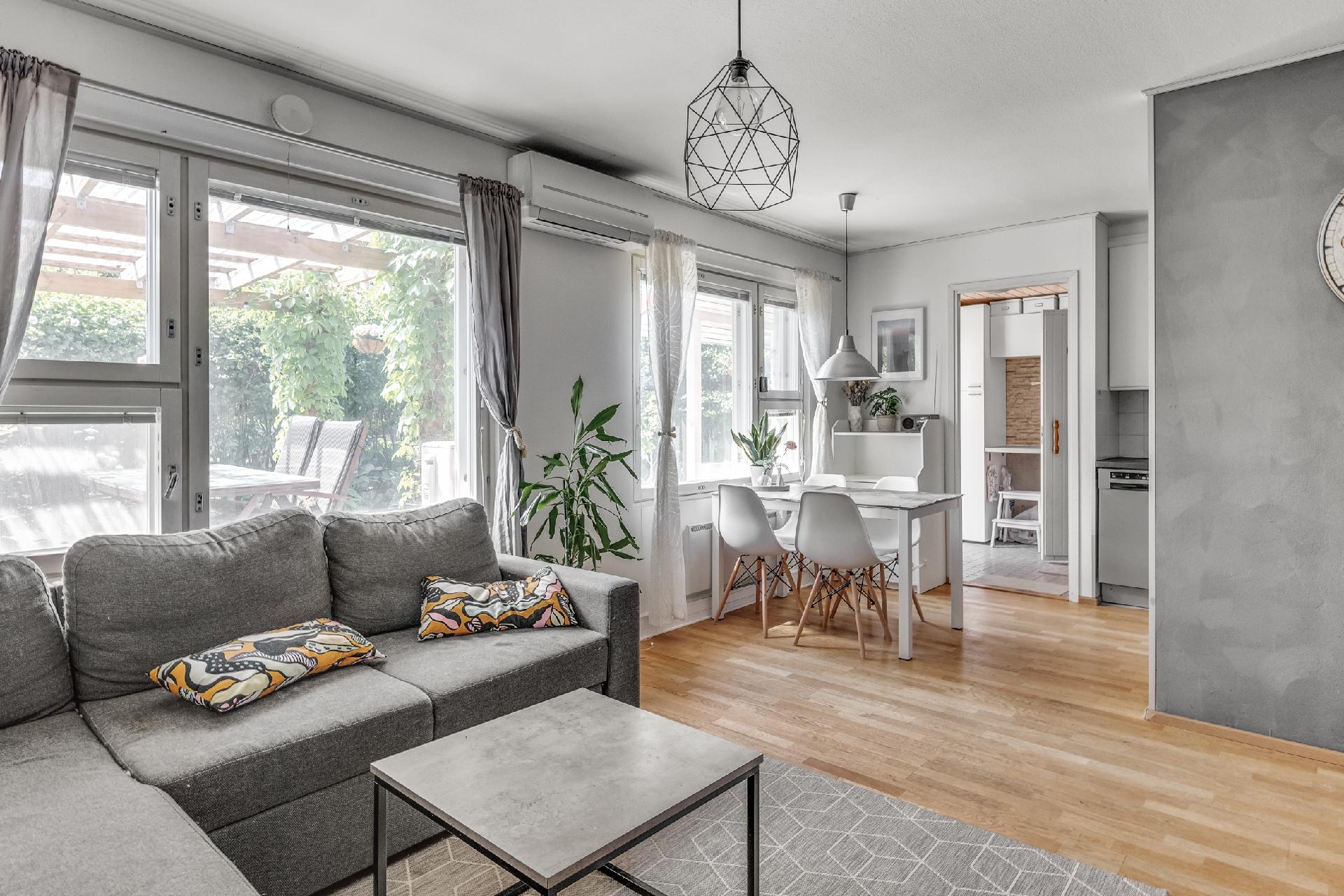 Tuulikintie 30, Päiväkumpu, Vantaa