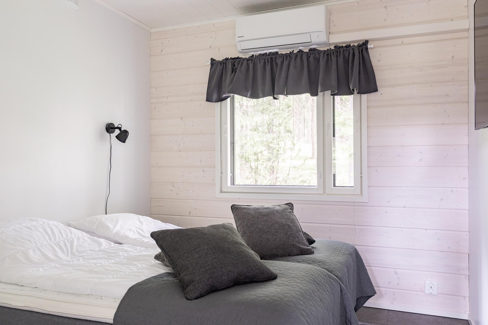 alakerran makuuhuone