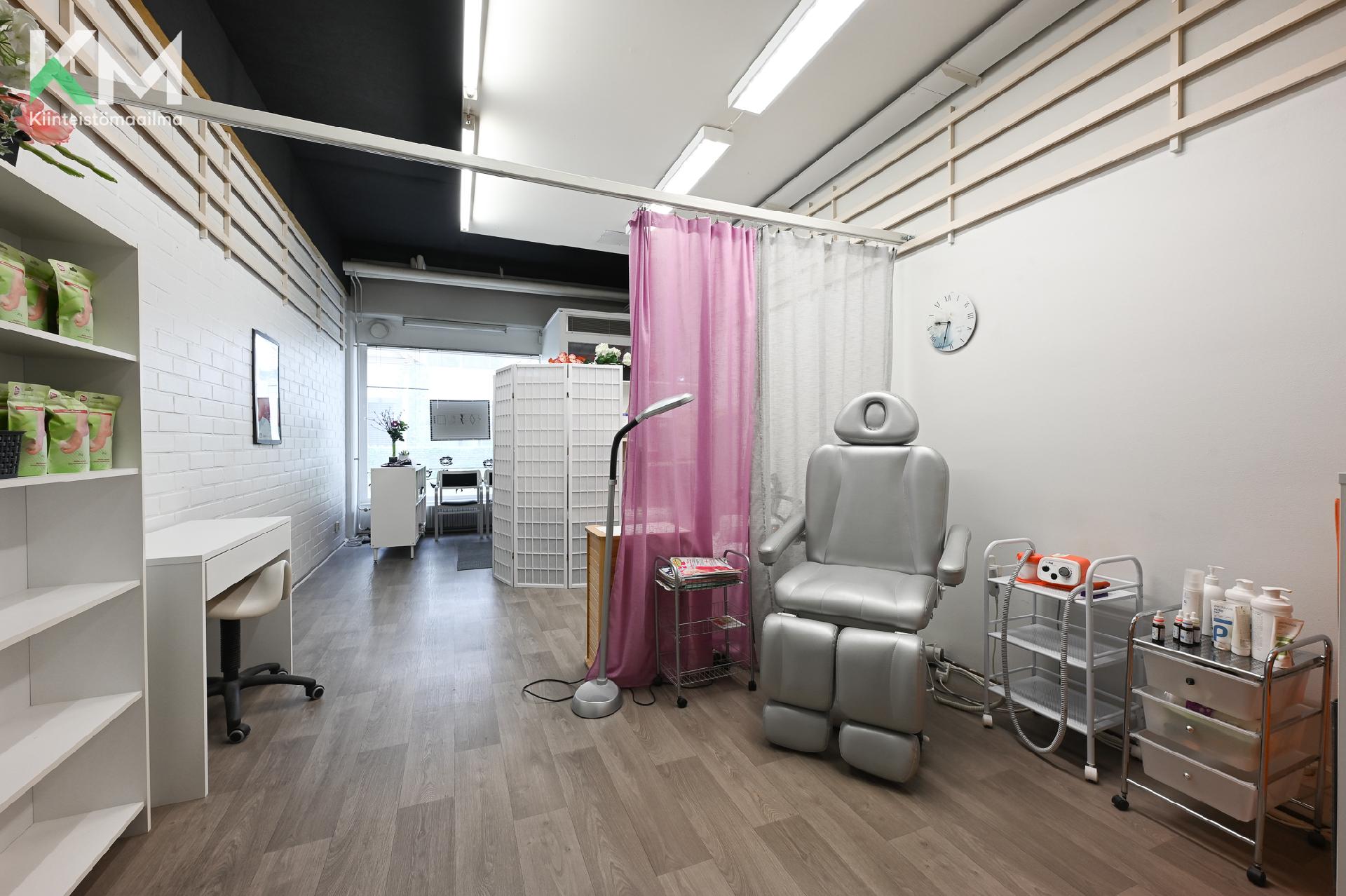 Keskuspuistikko 14, Keskusta, Kurikka