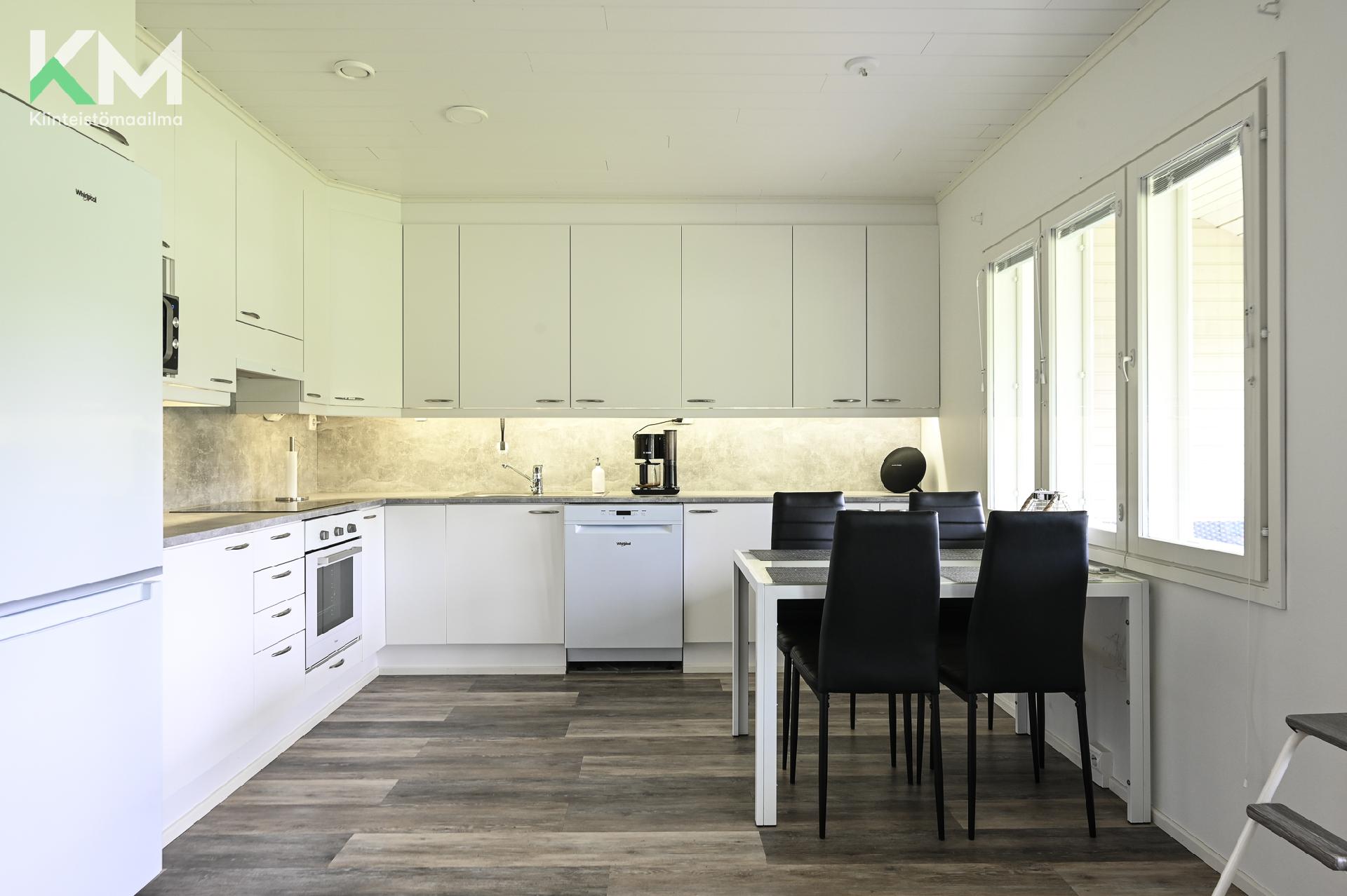 Saniaistie 1, Ahonkylä, Ilmajoki