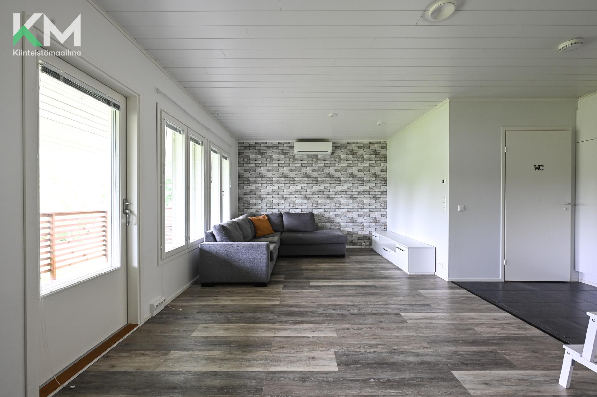 Saniaistie 1, Ahonkylä, Ilmajoki