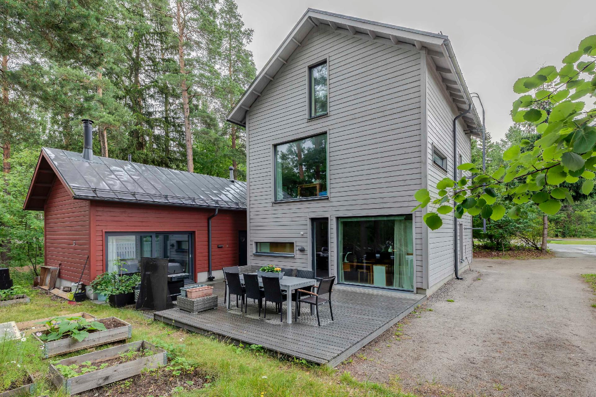 Kaarelantie 4b, Maununneva, Helsinki