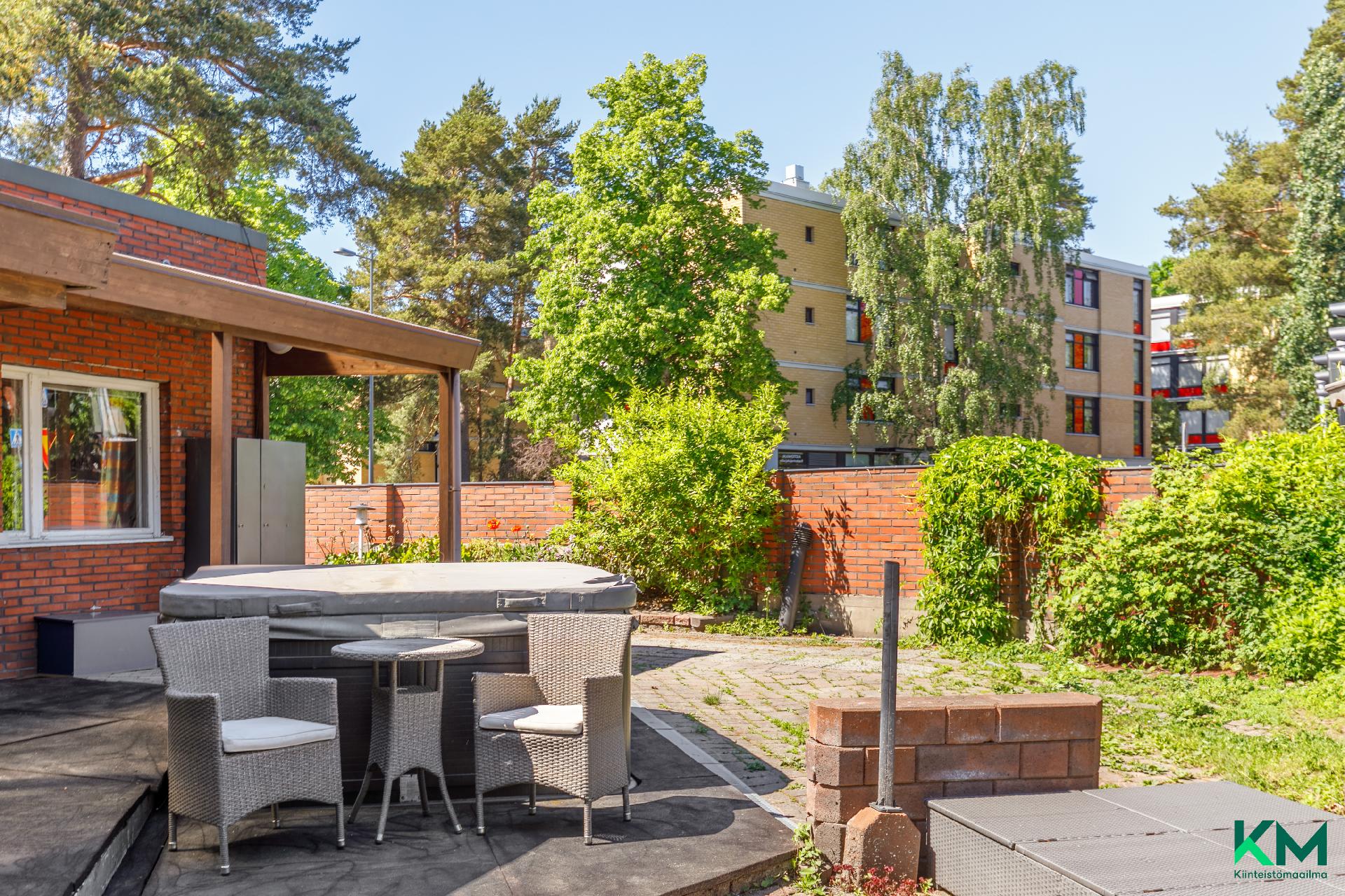 Olarinkatu 22, Olari, Espoo