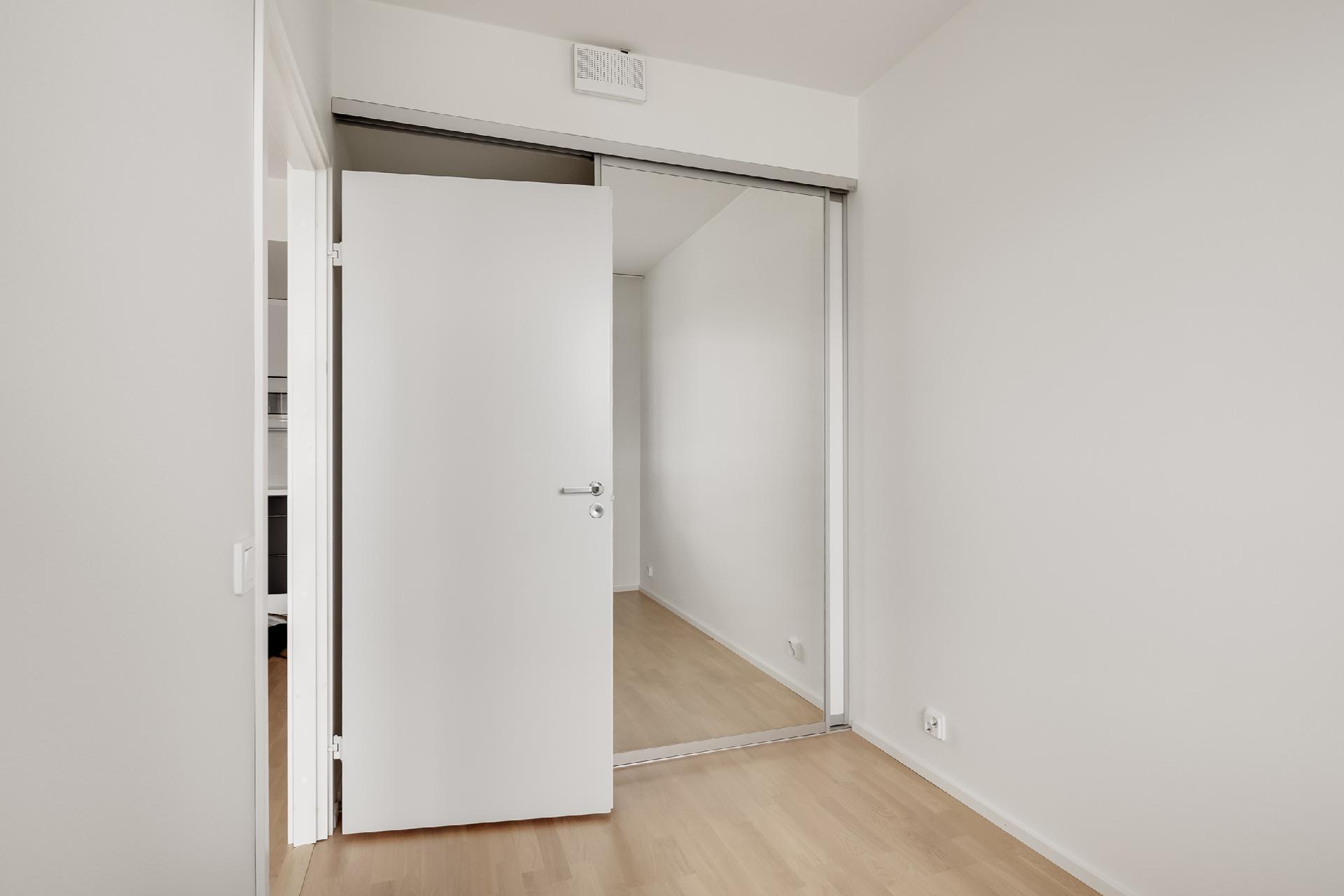 Myyrmäentie 2e, Myyrmäki, Vantaa