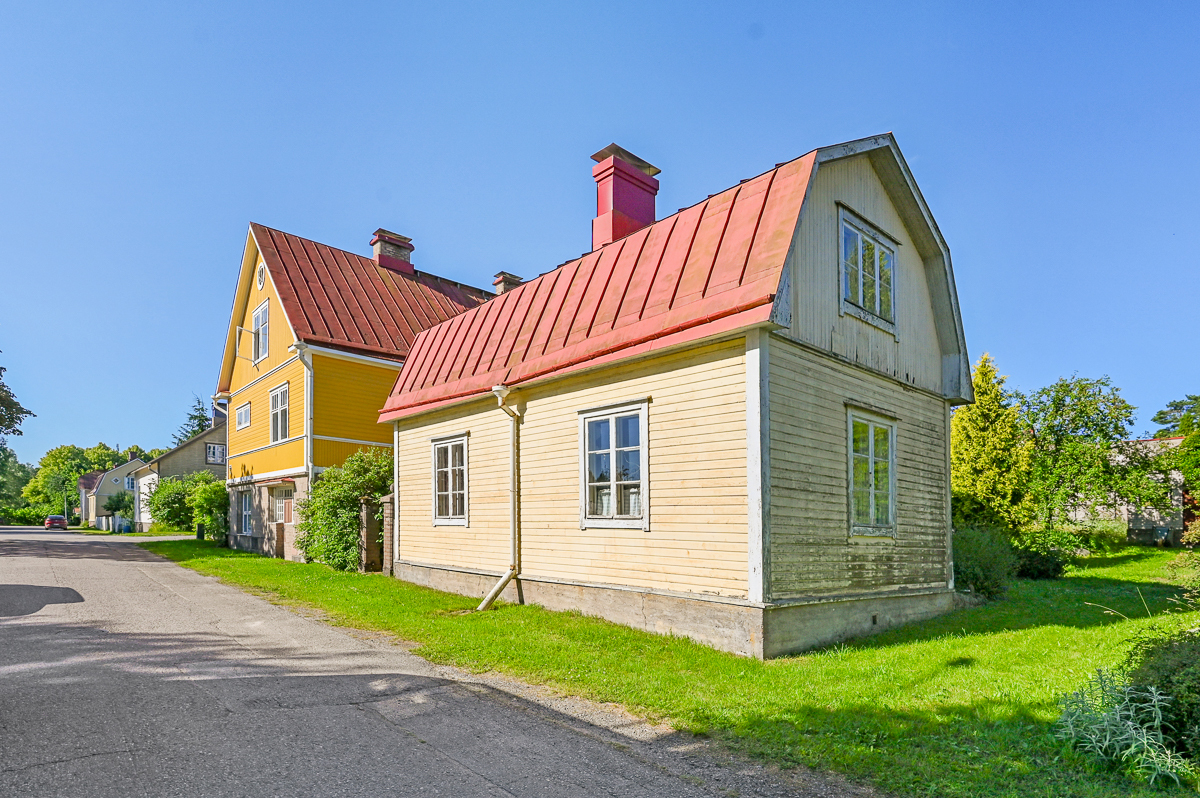 Muurarinkatu 10, Tammisaari, Raasepori