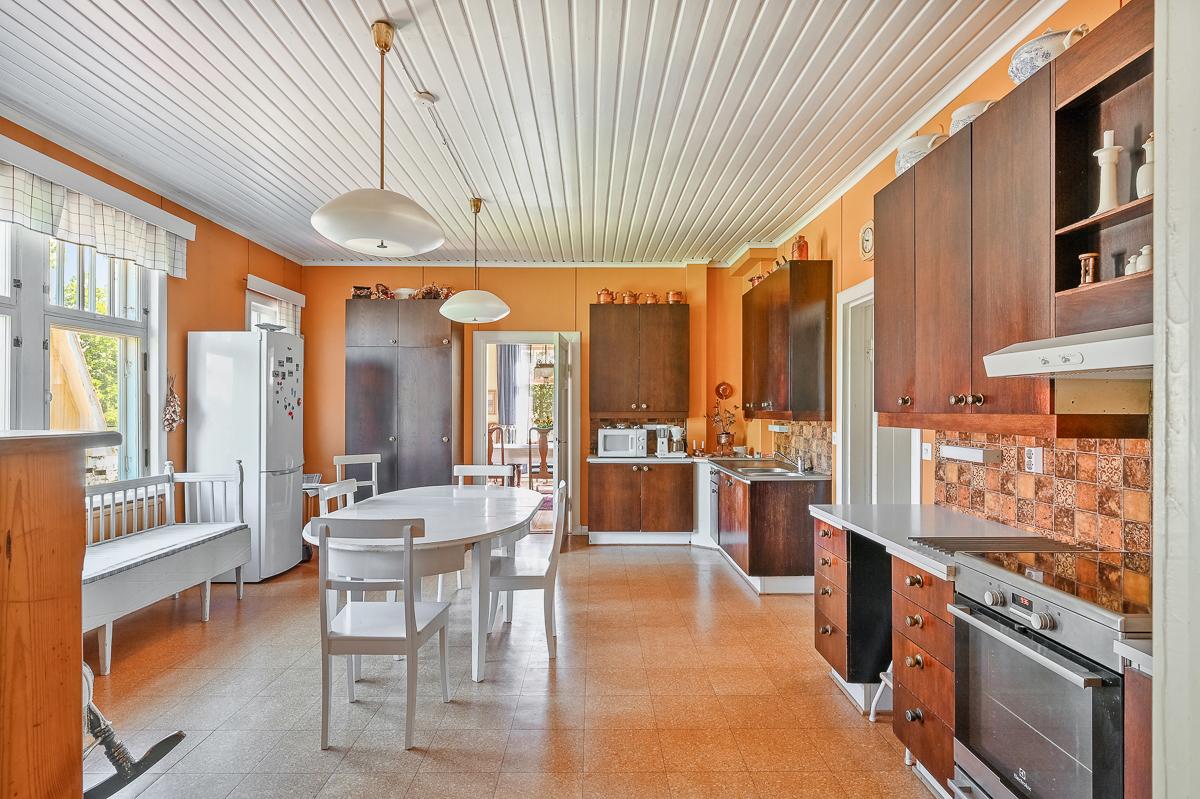 Muurarinkatu 10, Tammisaari, Raasepori